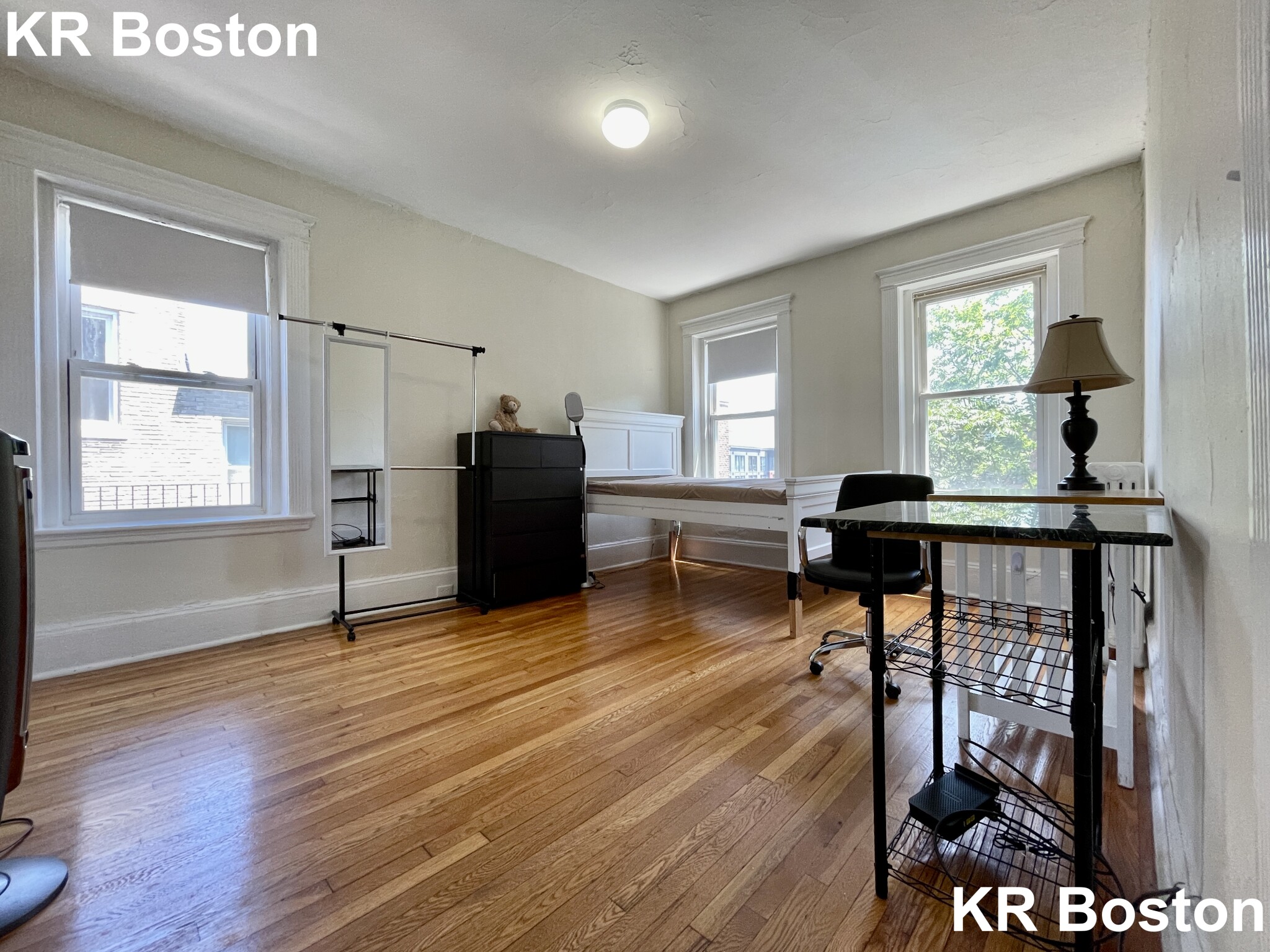 1334 Commonwealth Ave, Allston