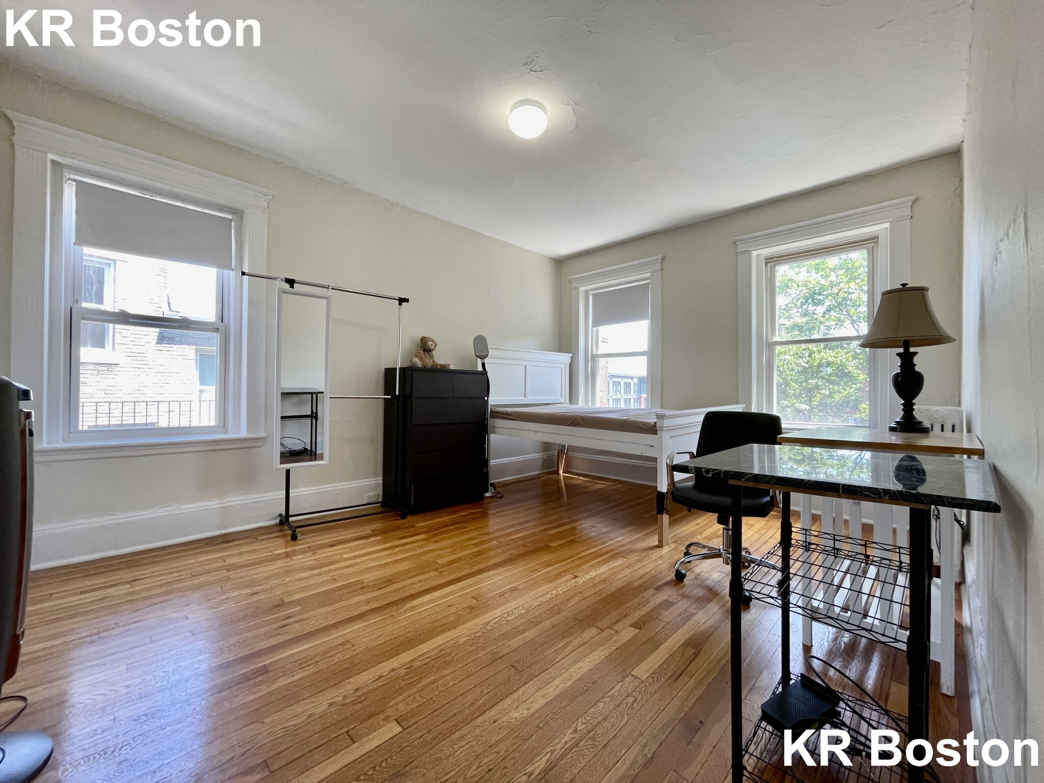 1334 Commonwealth Ave, Allston