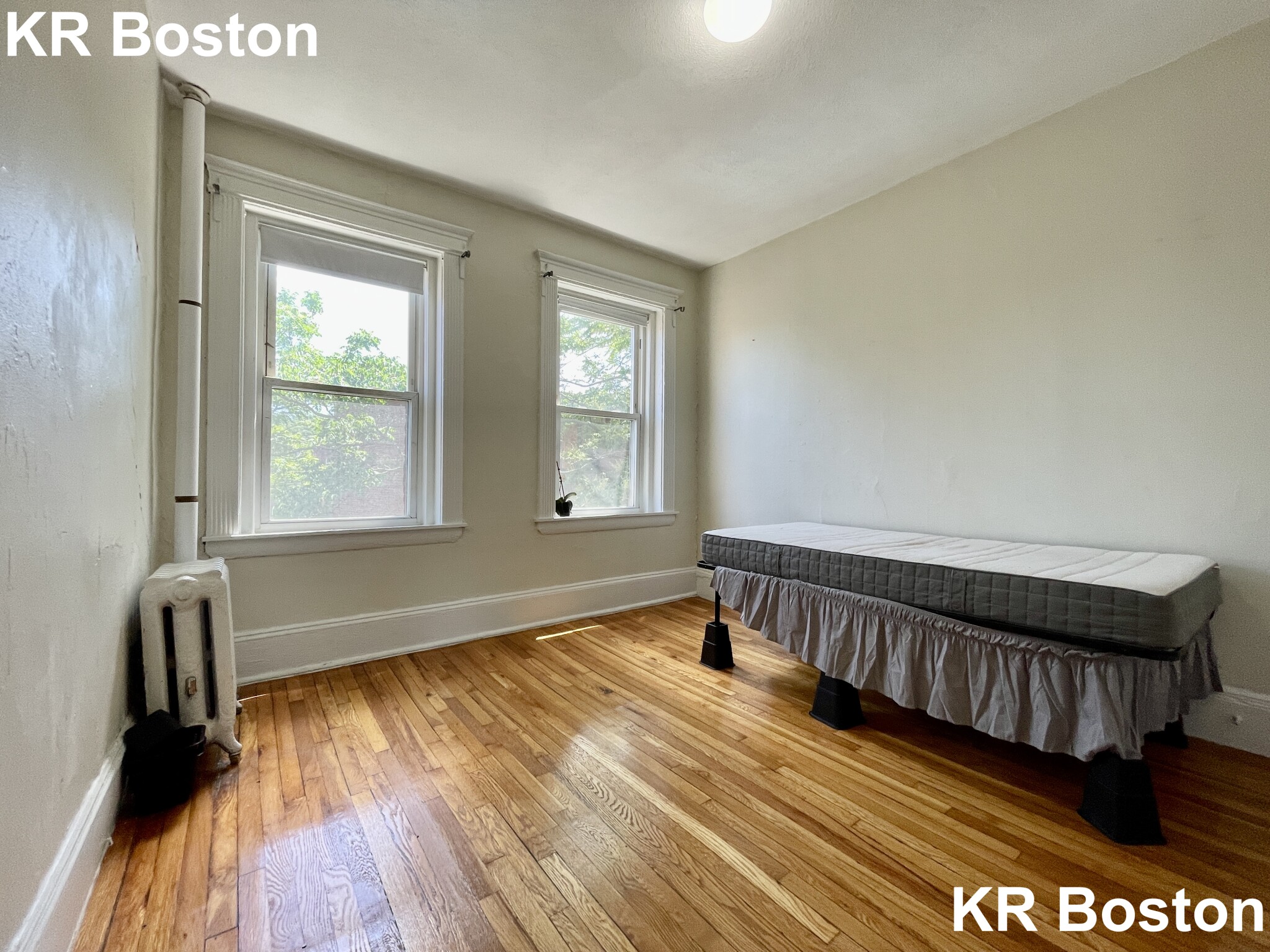 1334 Commonwealth Ave, Allston