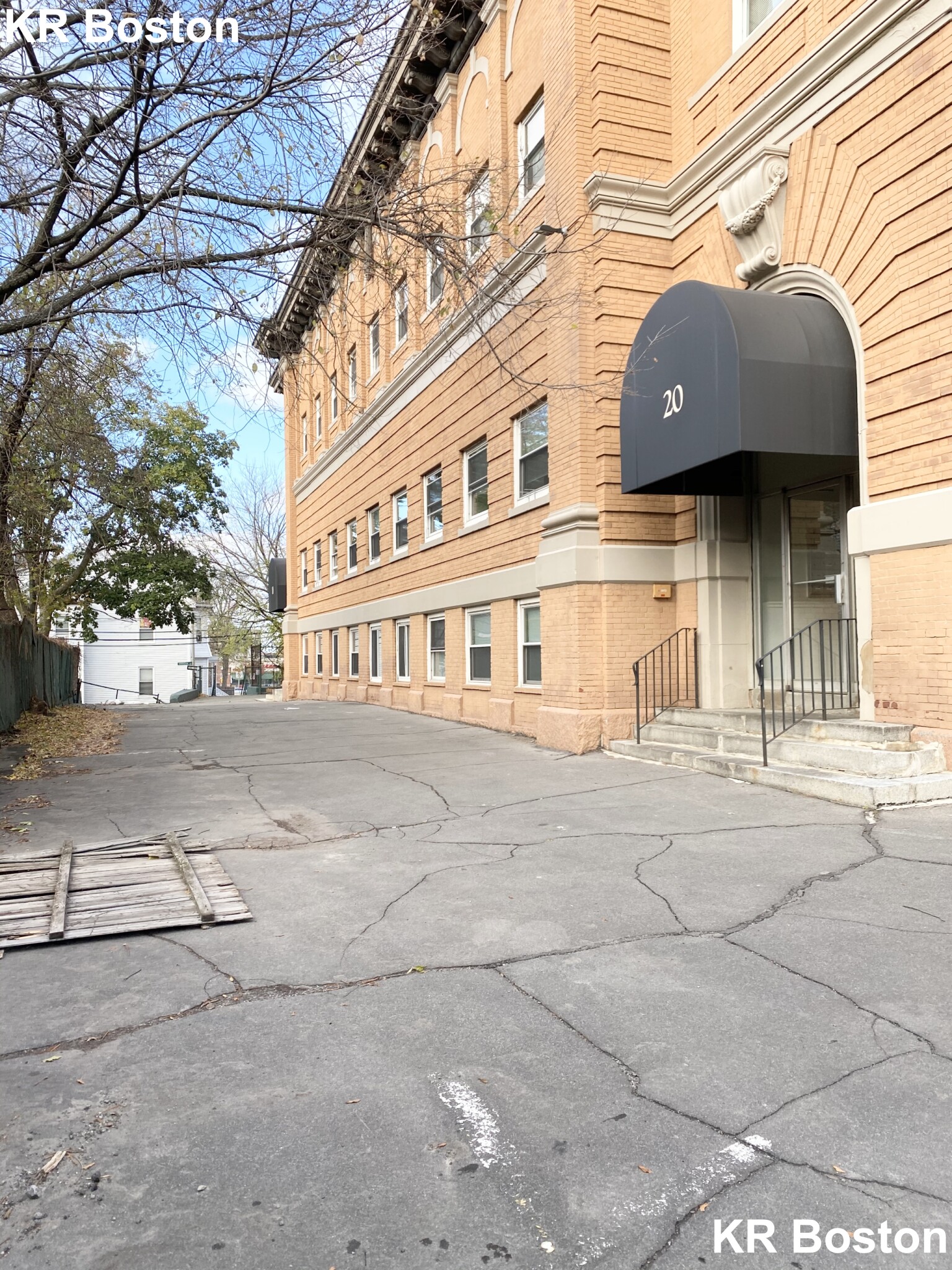 20 Armington St, Allston