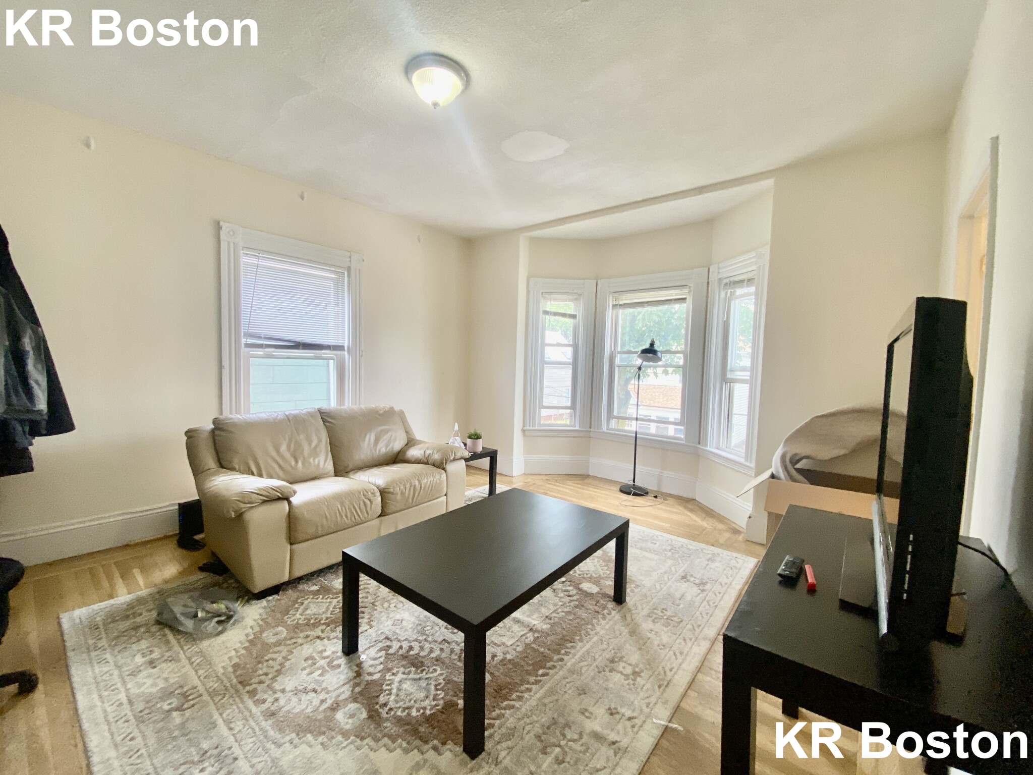 41 Pratt St, Allston