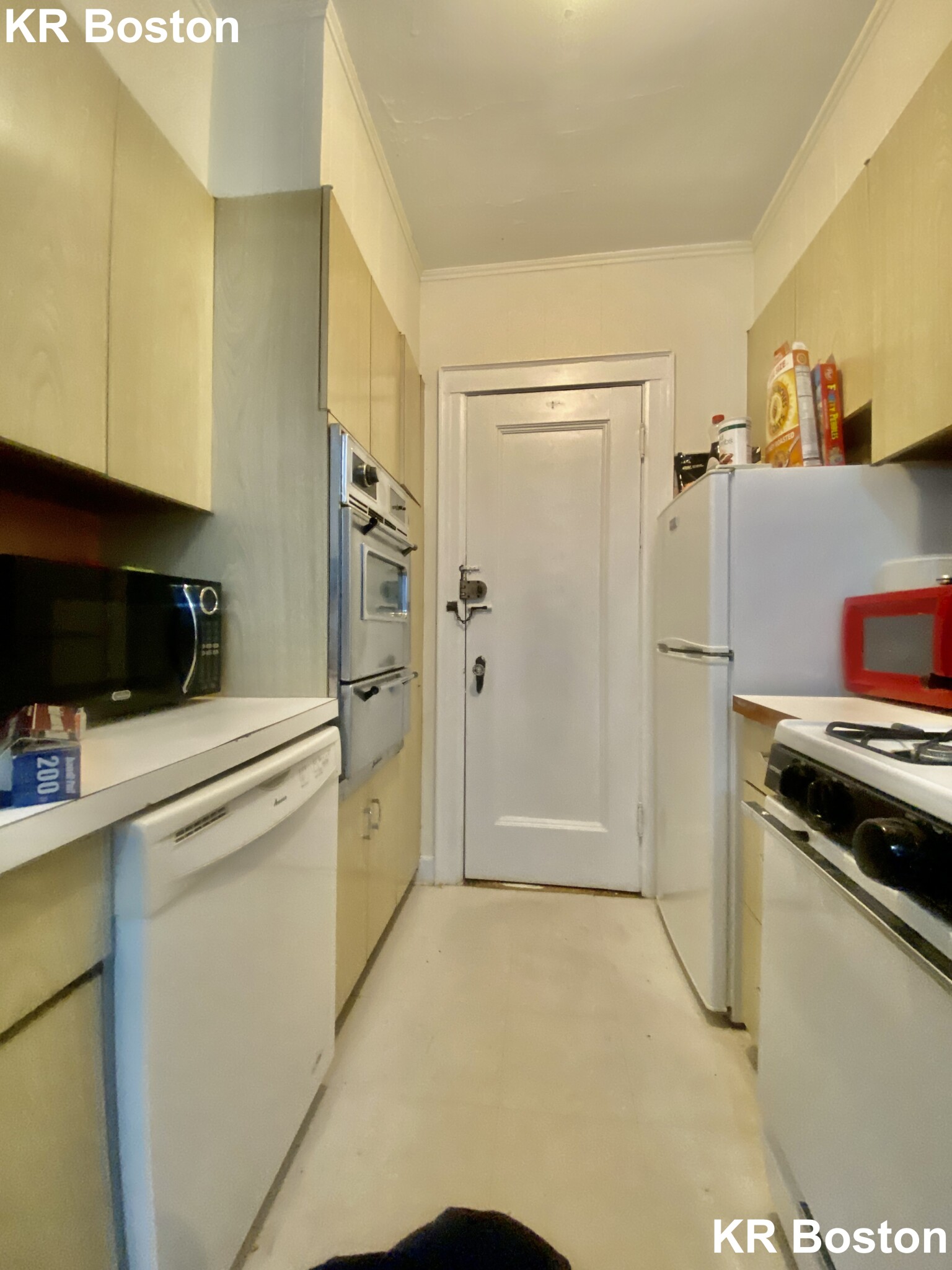 2045 Commonwealth Ave, Brighton