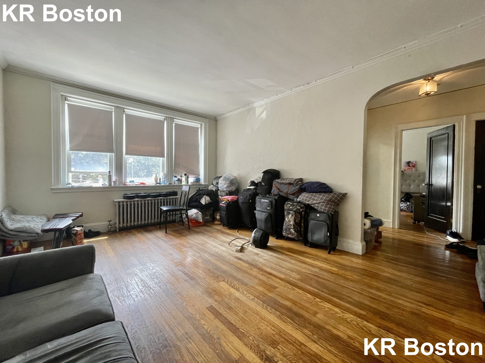 2045 Commonwealth Ave, Brighton