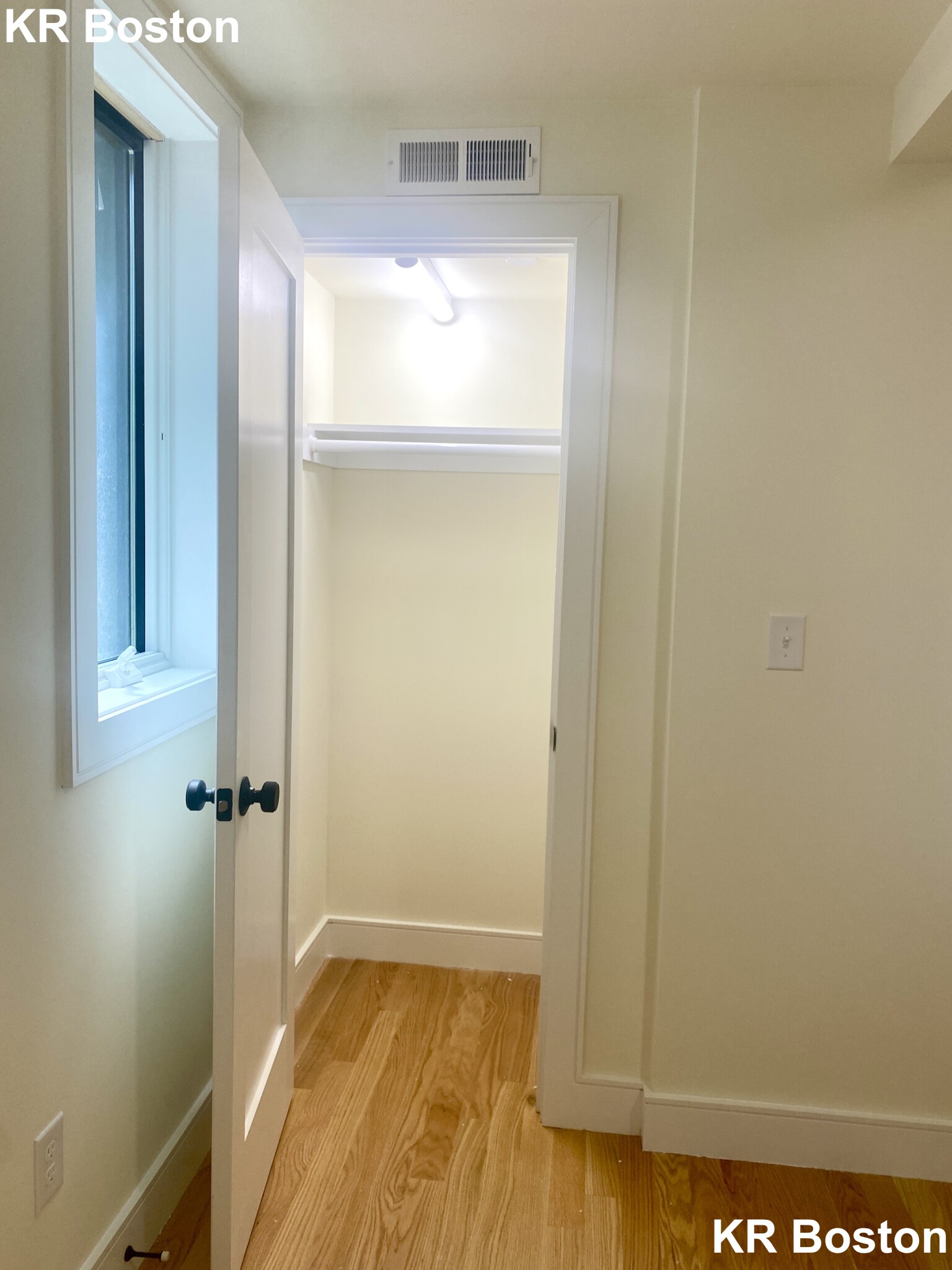 65 Cameron St, Brookline Hills