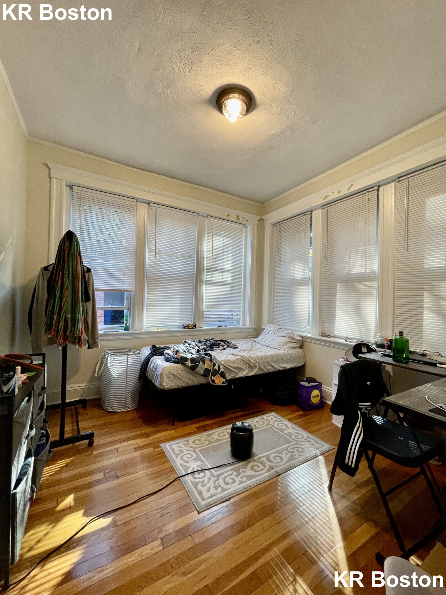 724 Washington St, Washington Square