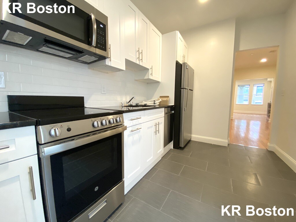 123 Sutherland Rd, Brighton