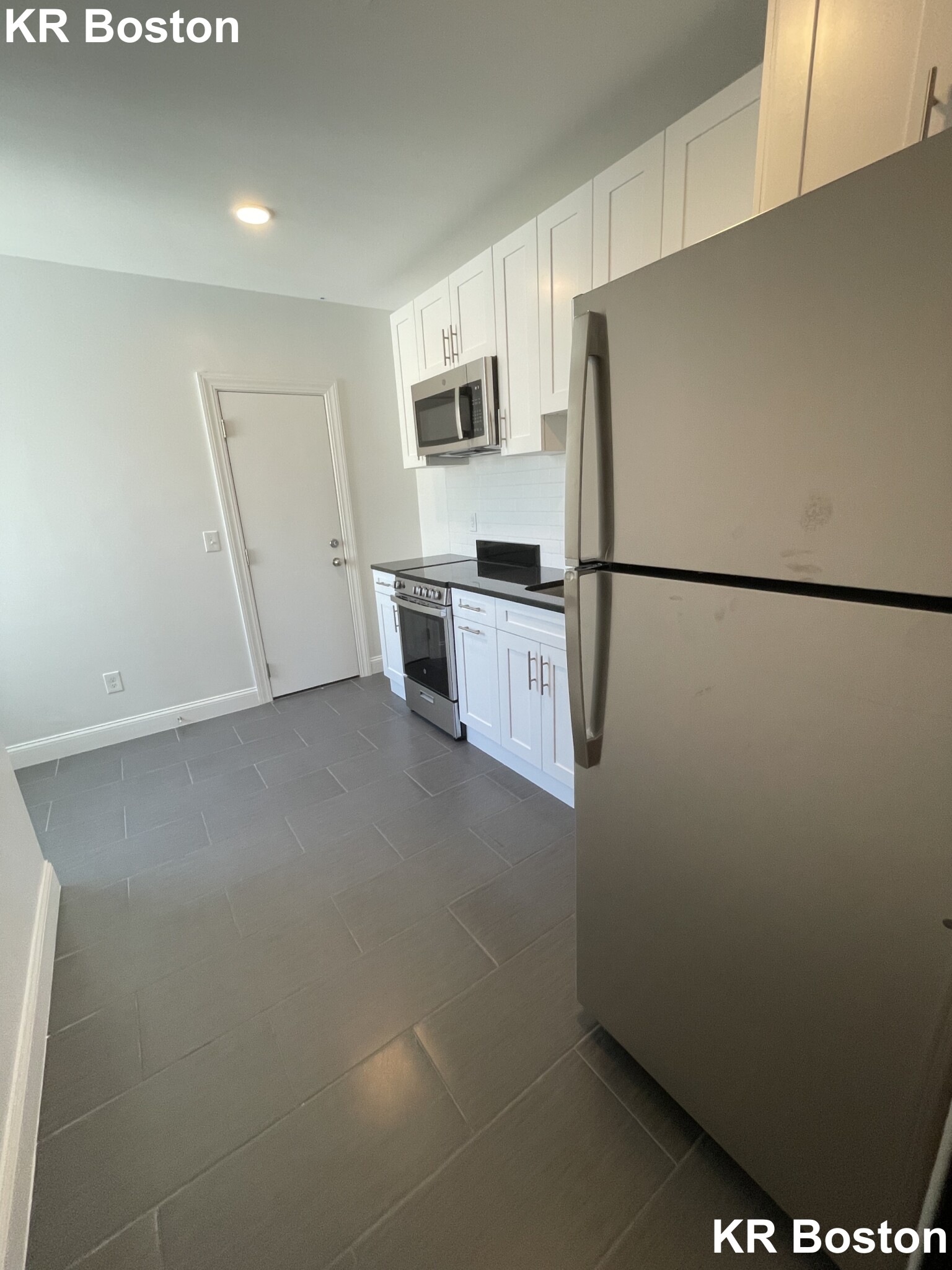 123 Sutherland Rd, Fenway