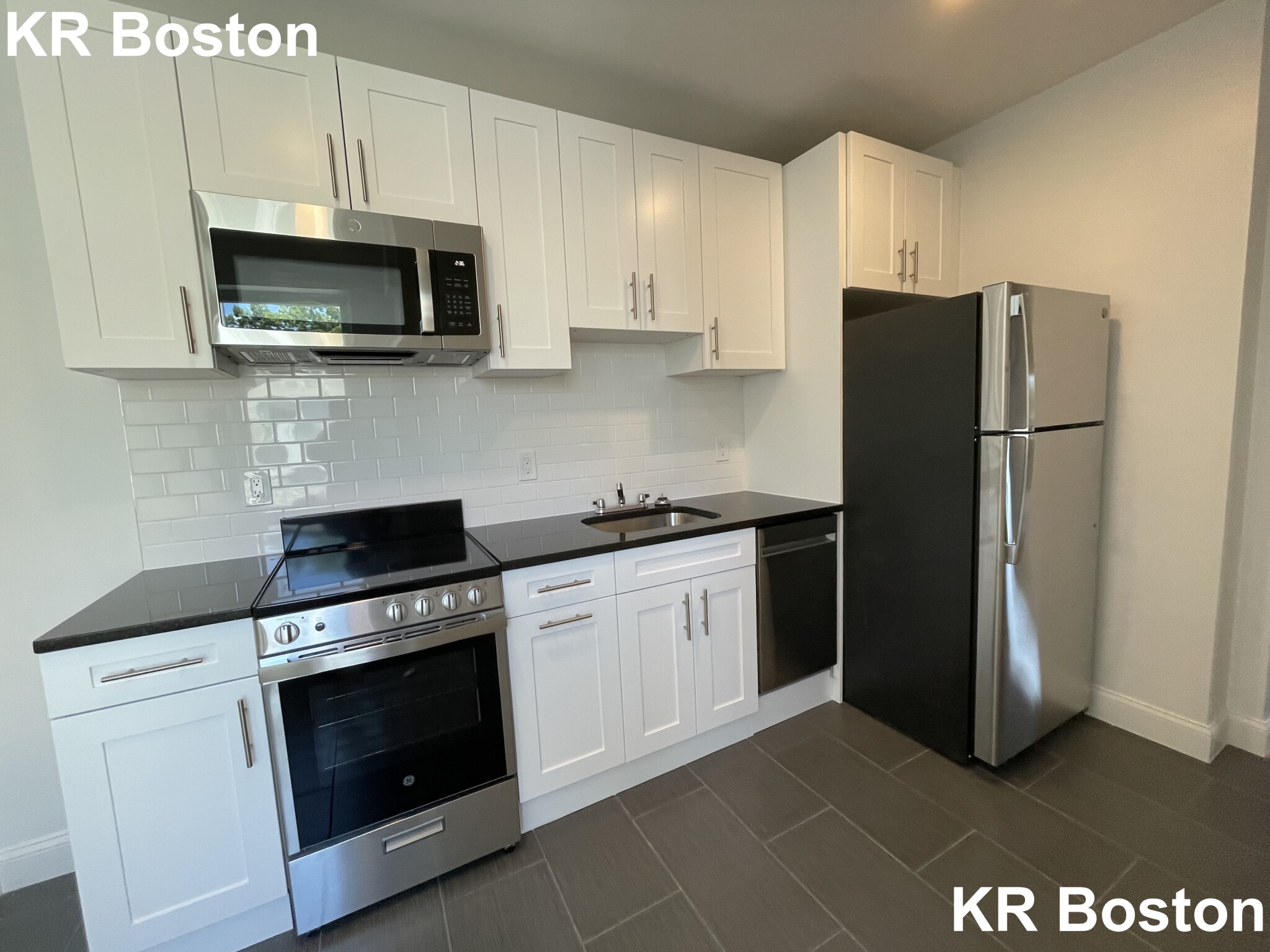 123 Sutherland Rd, Fenway