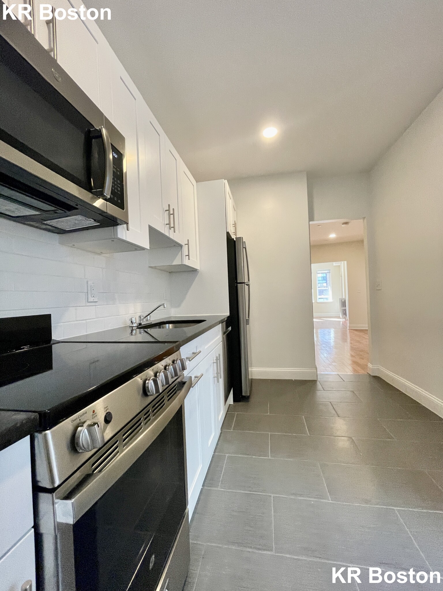 123 Sutherland Rd, Brighton