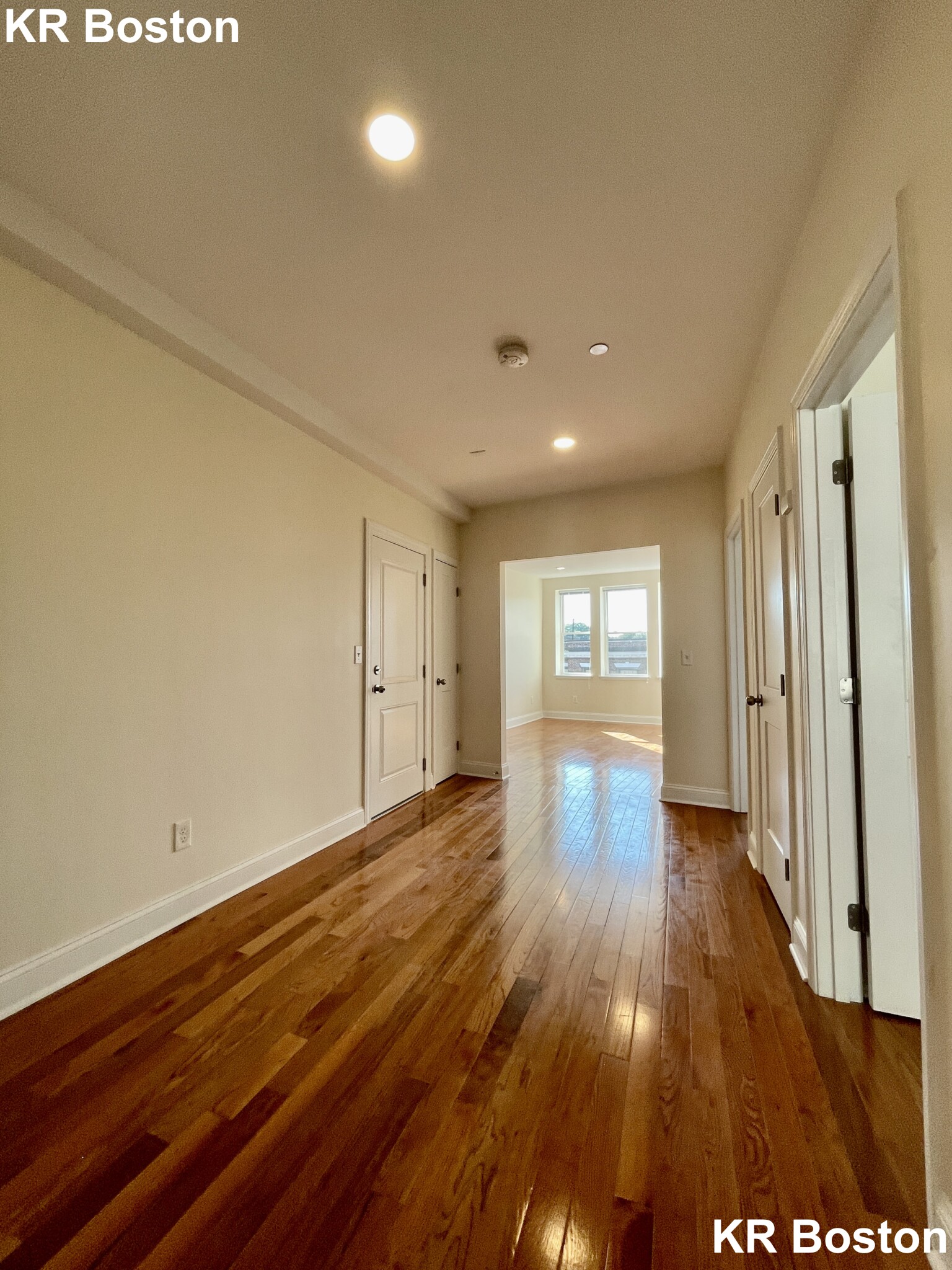 123 Sutherland Rd, Fenway