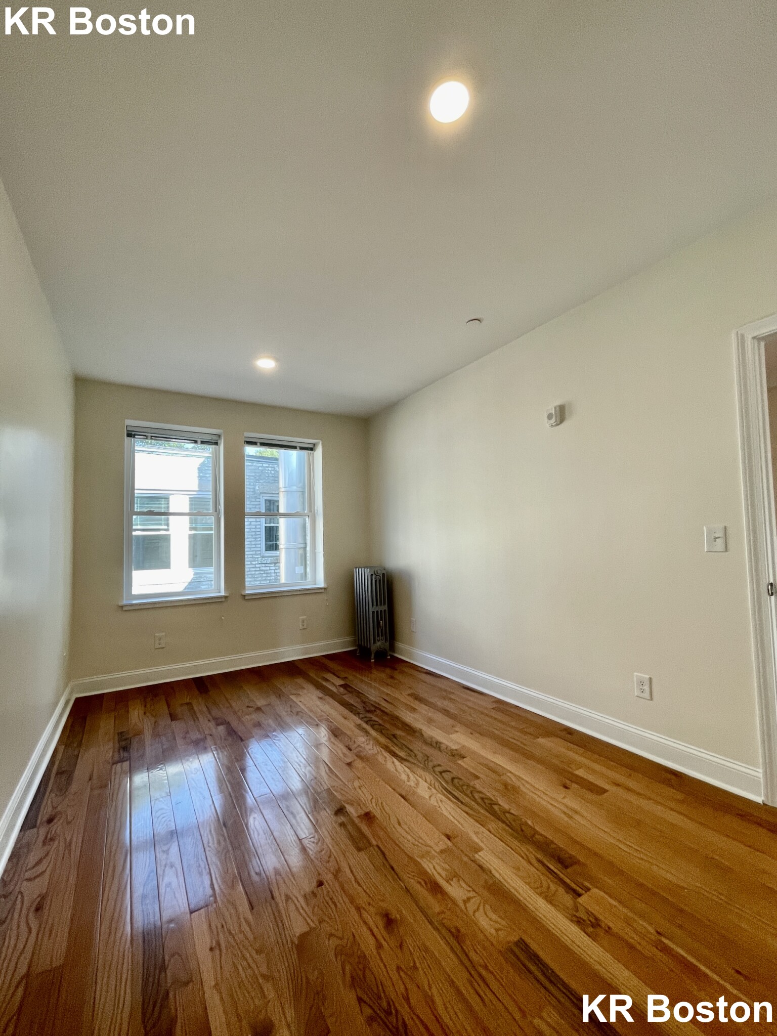 123 Sutherland Rd, Fenway