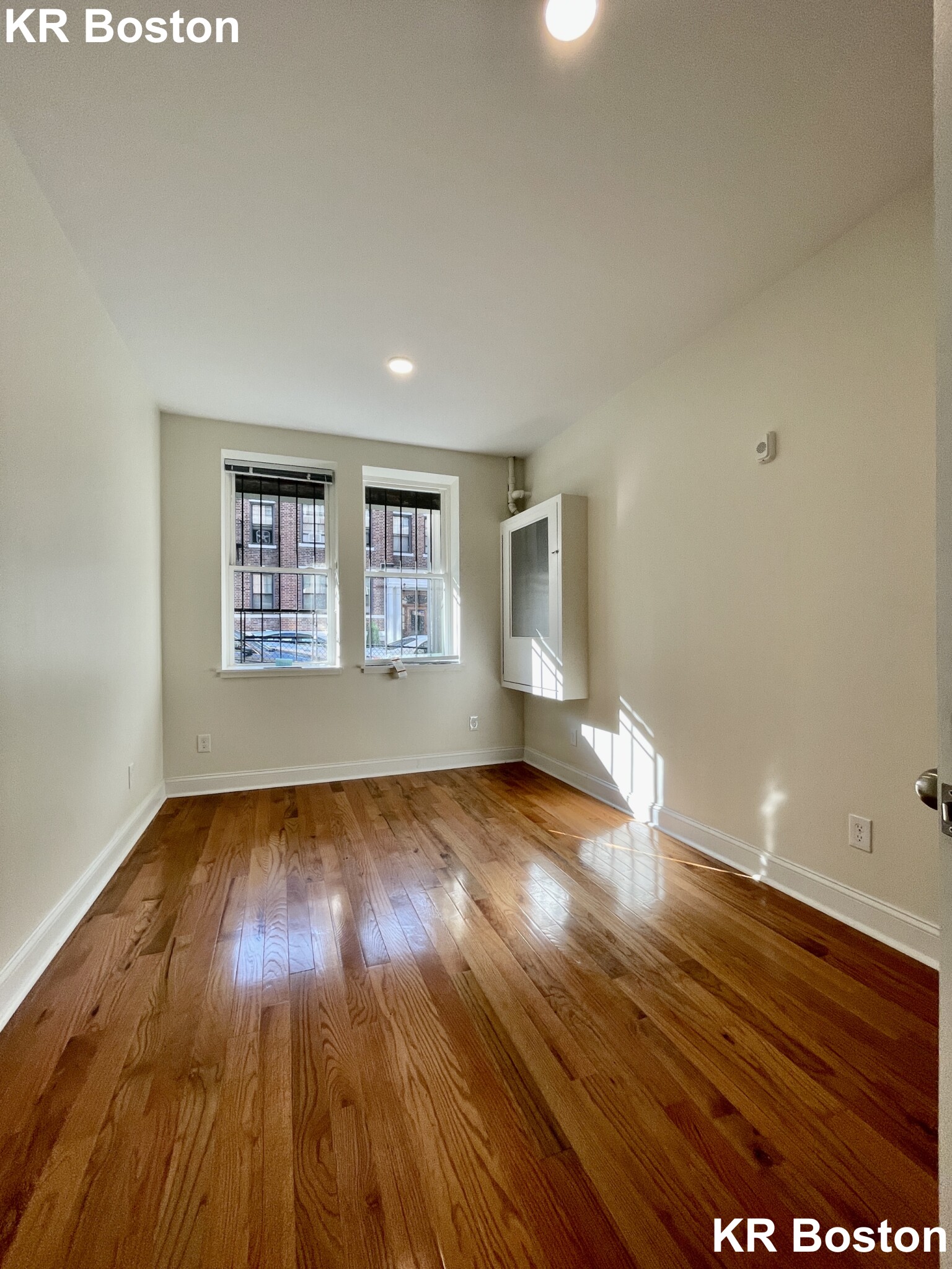 123 Sutherland Rd, Brighton