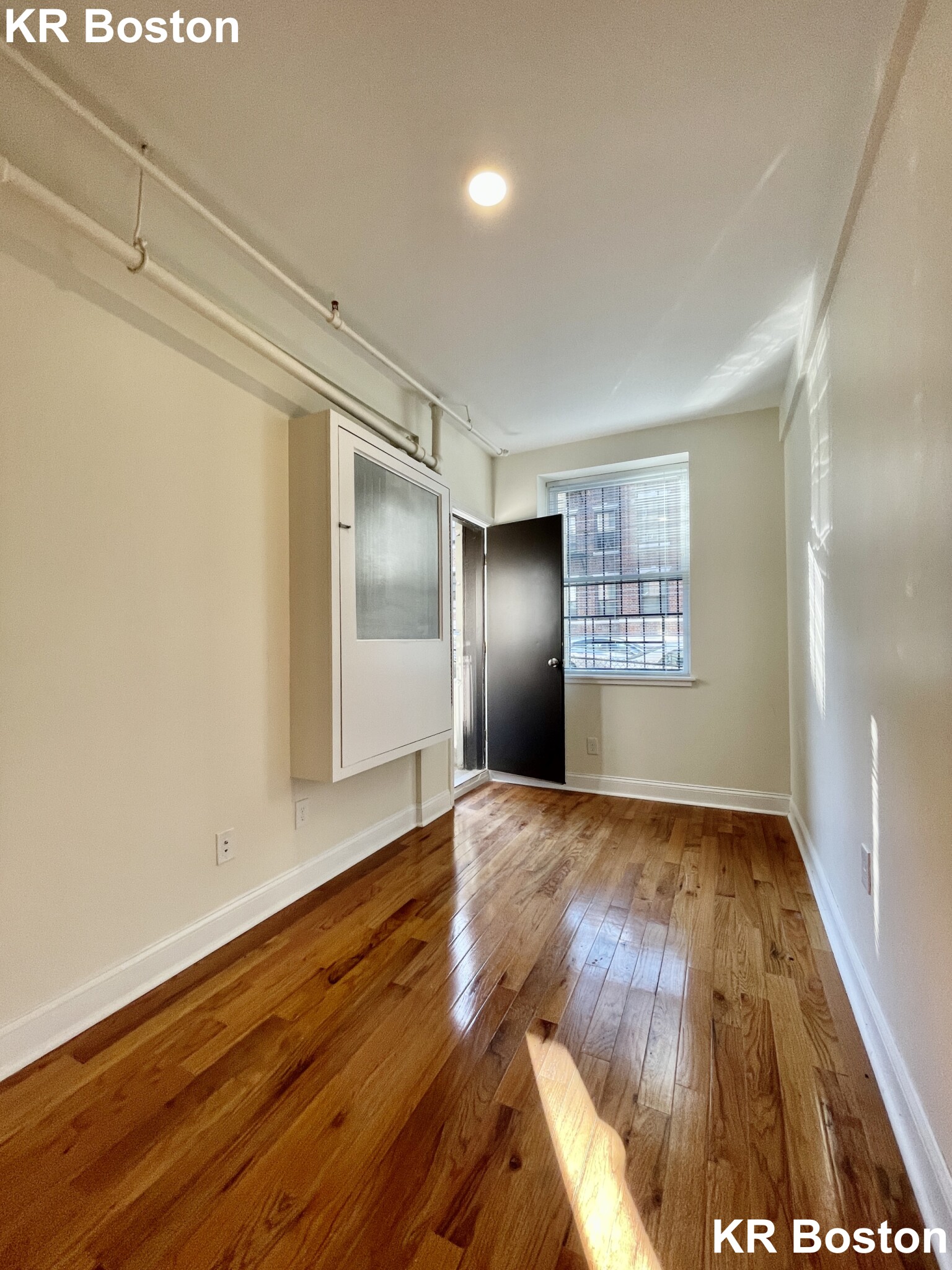 123 Sutherland Rd, Brighton