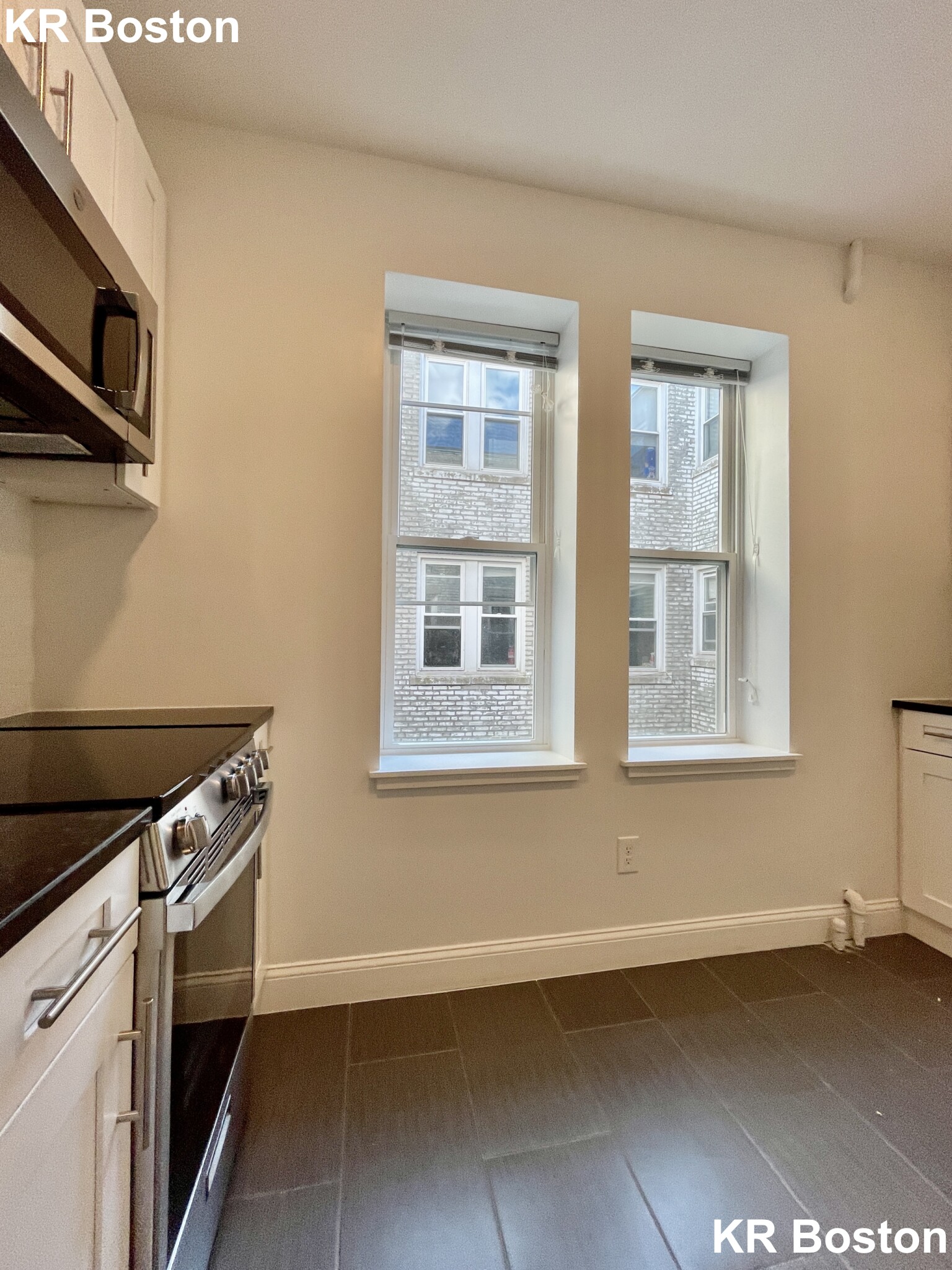 123 Sutherland Rd, Brighton