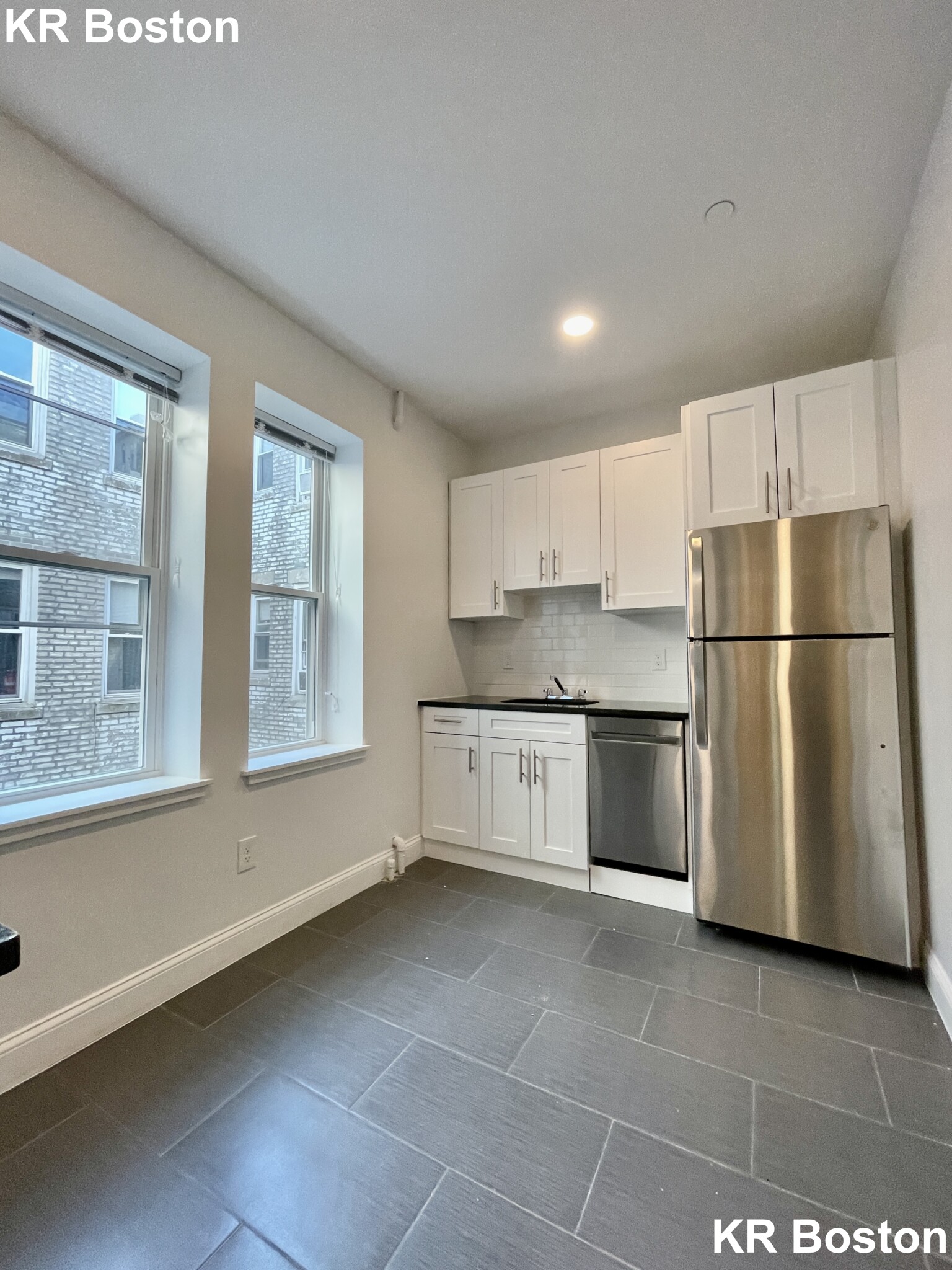 123 Sutherland Rd, Brighton