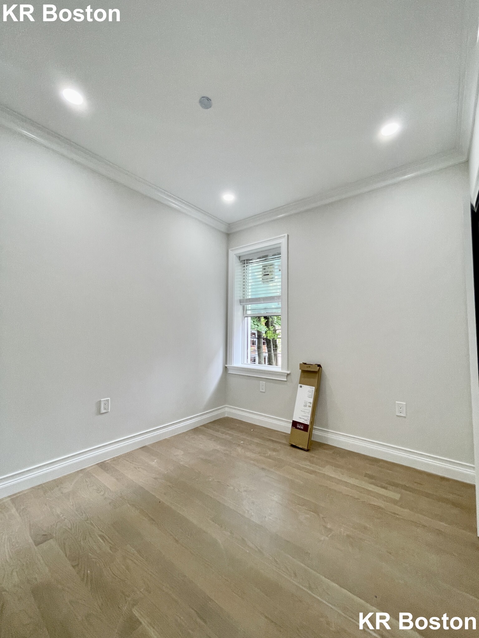 14 Mount Hood Rd, Brighton