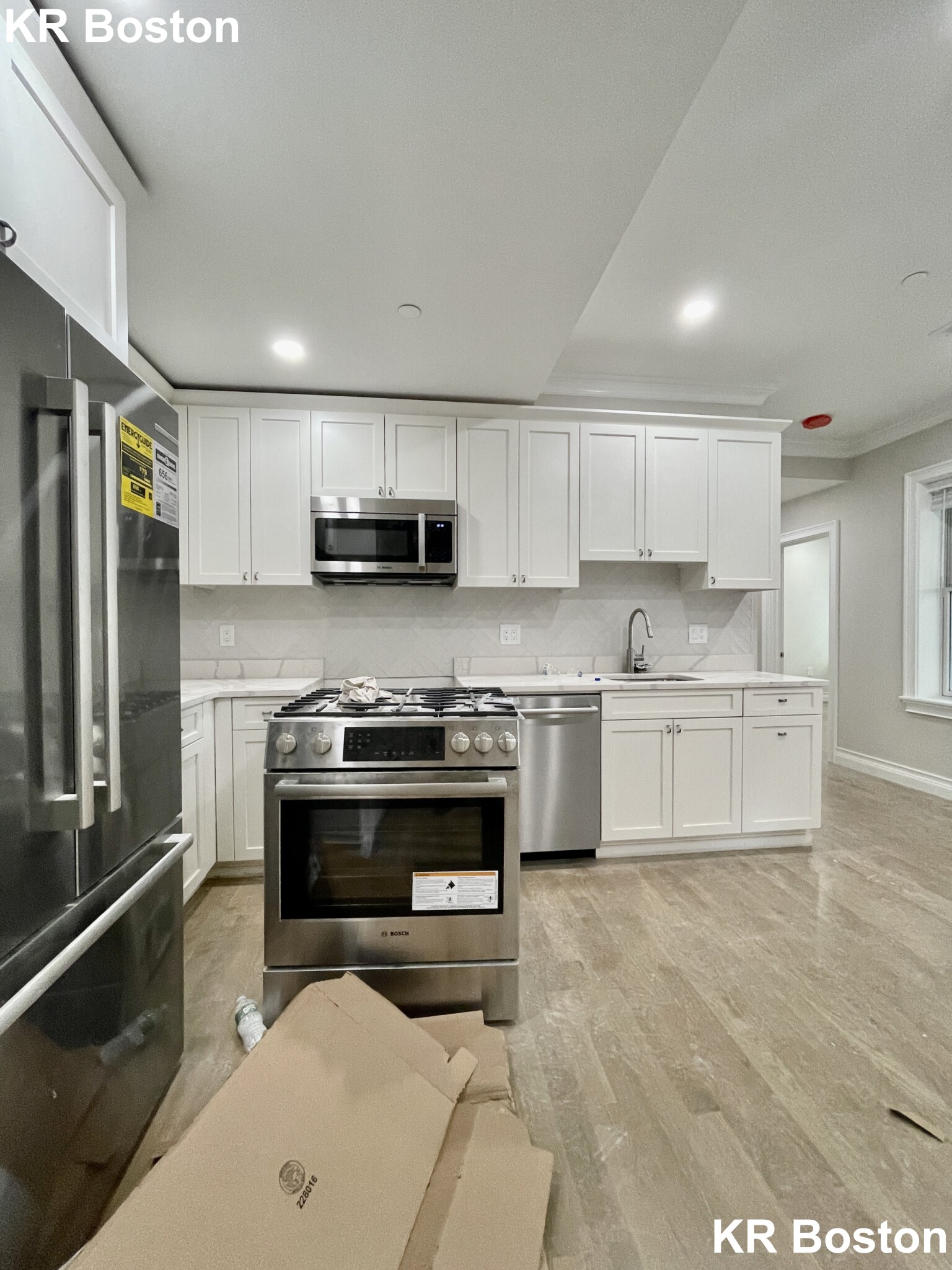 14 Mount Hood Rd, Brighton