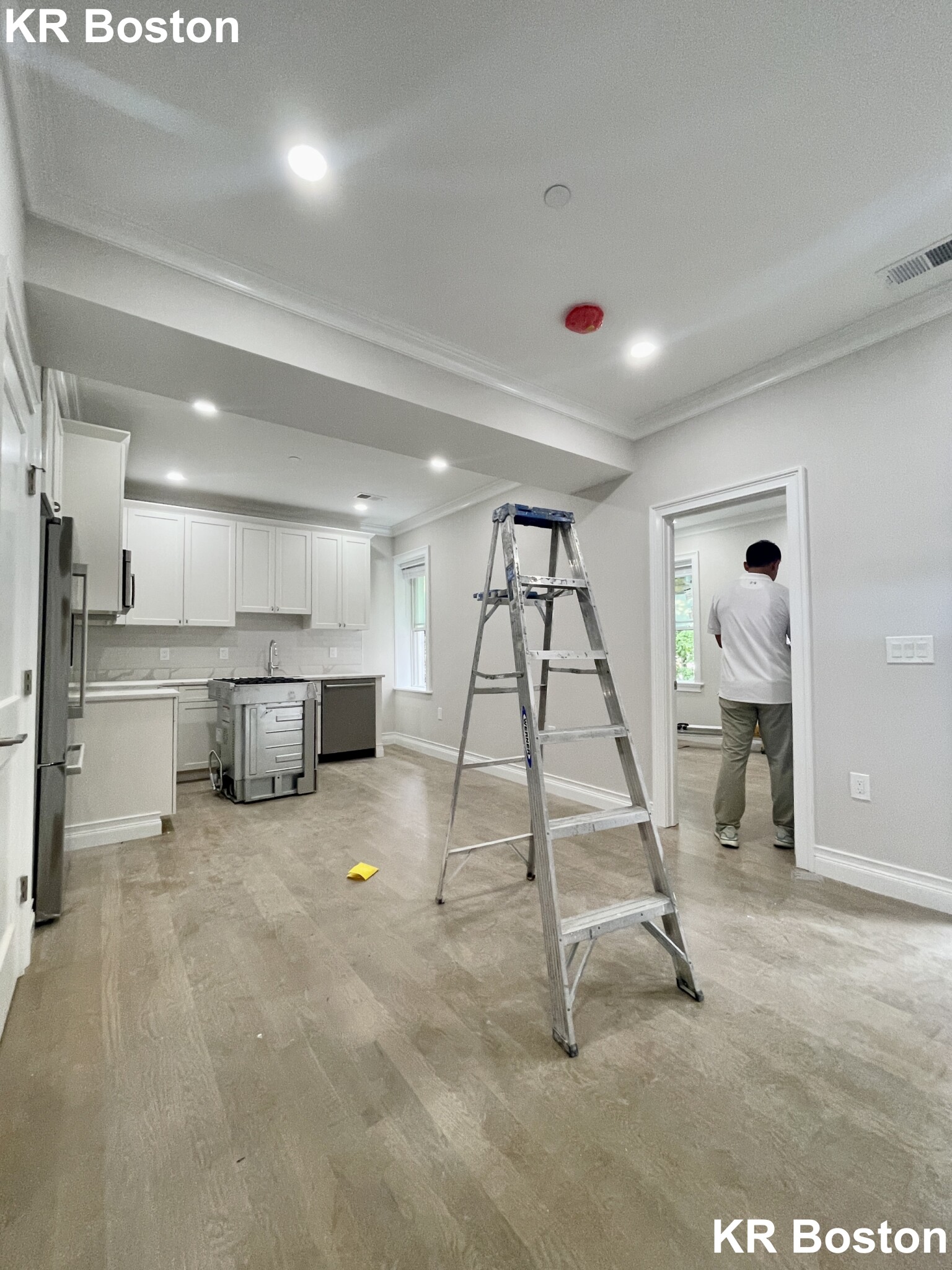 14 Mount Hood Rd, Brighton