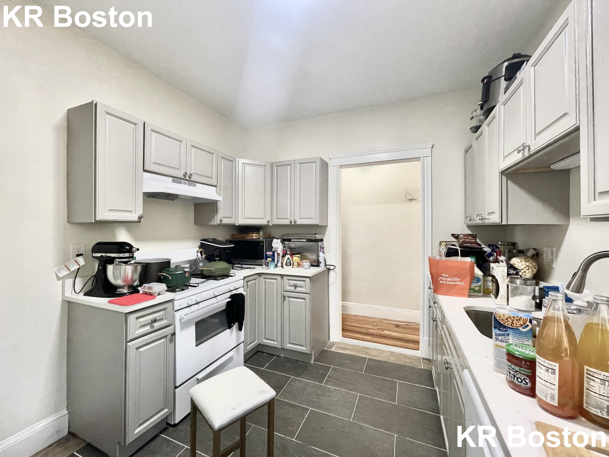 726 Washington St, Washington Square