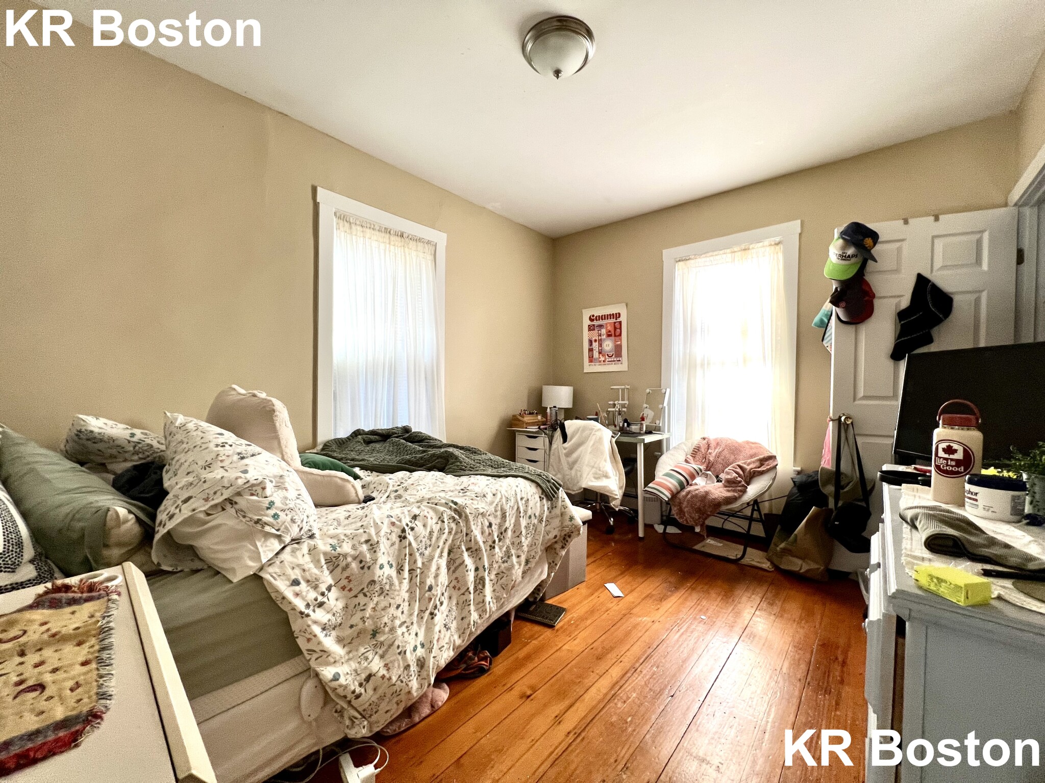 44 Hillside St, Mission Hill