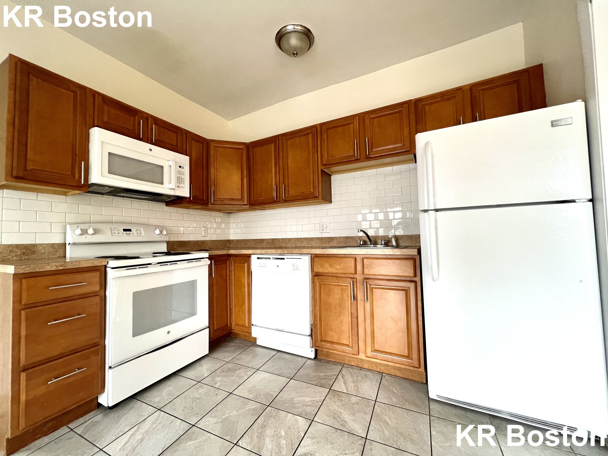1131 Commonwealth Ave, Allston