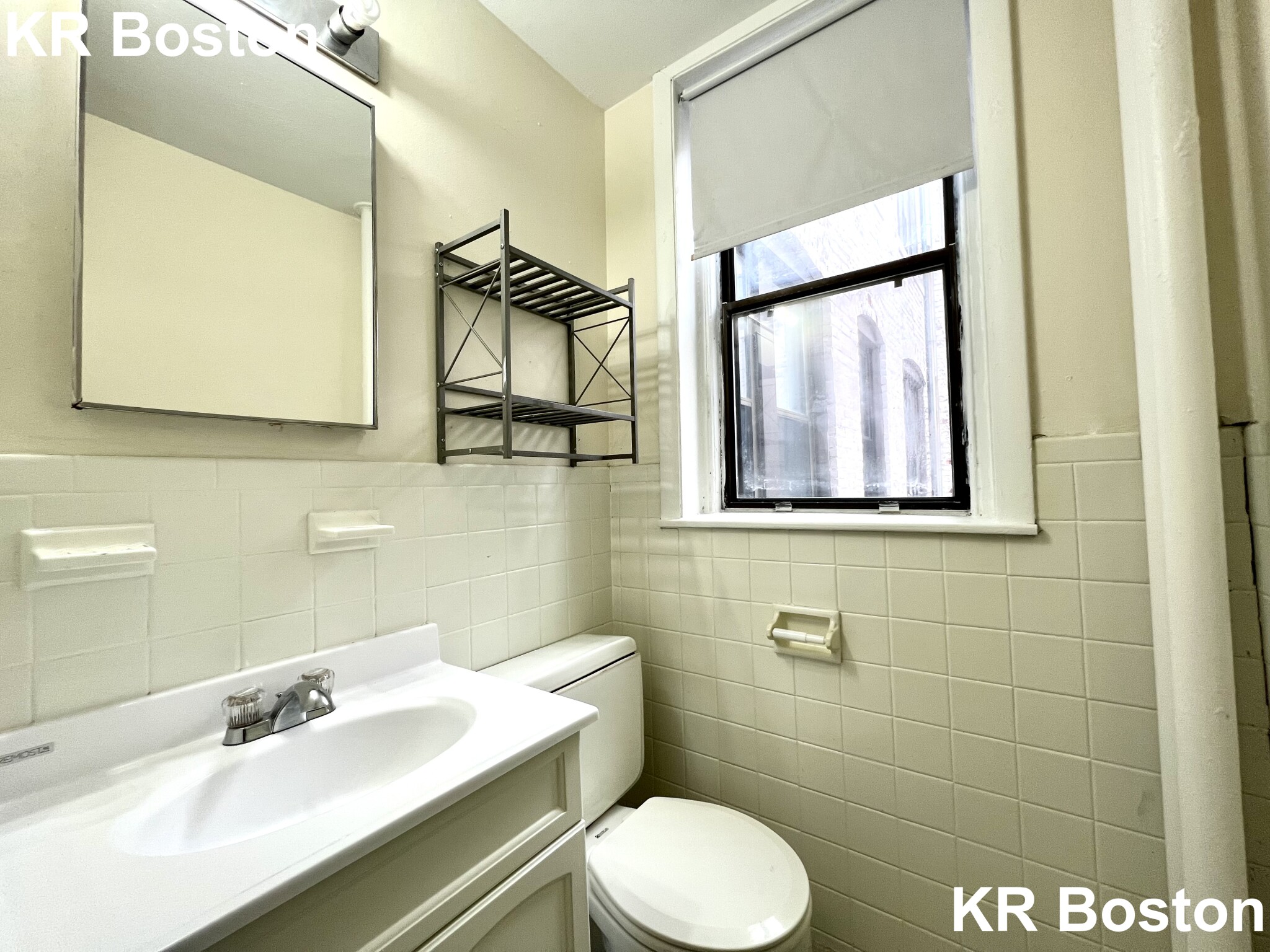 1131 Commonwealth Ave, Allston