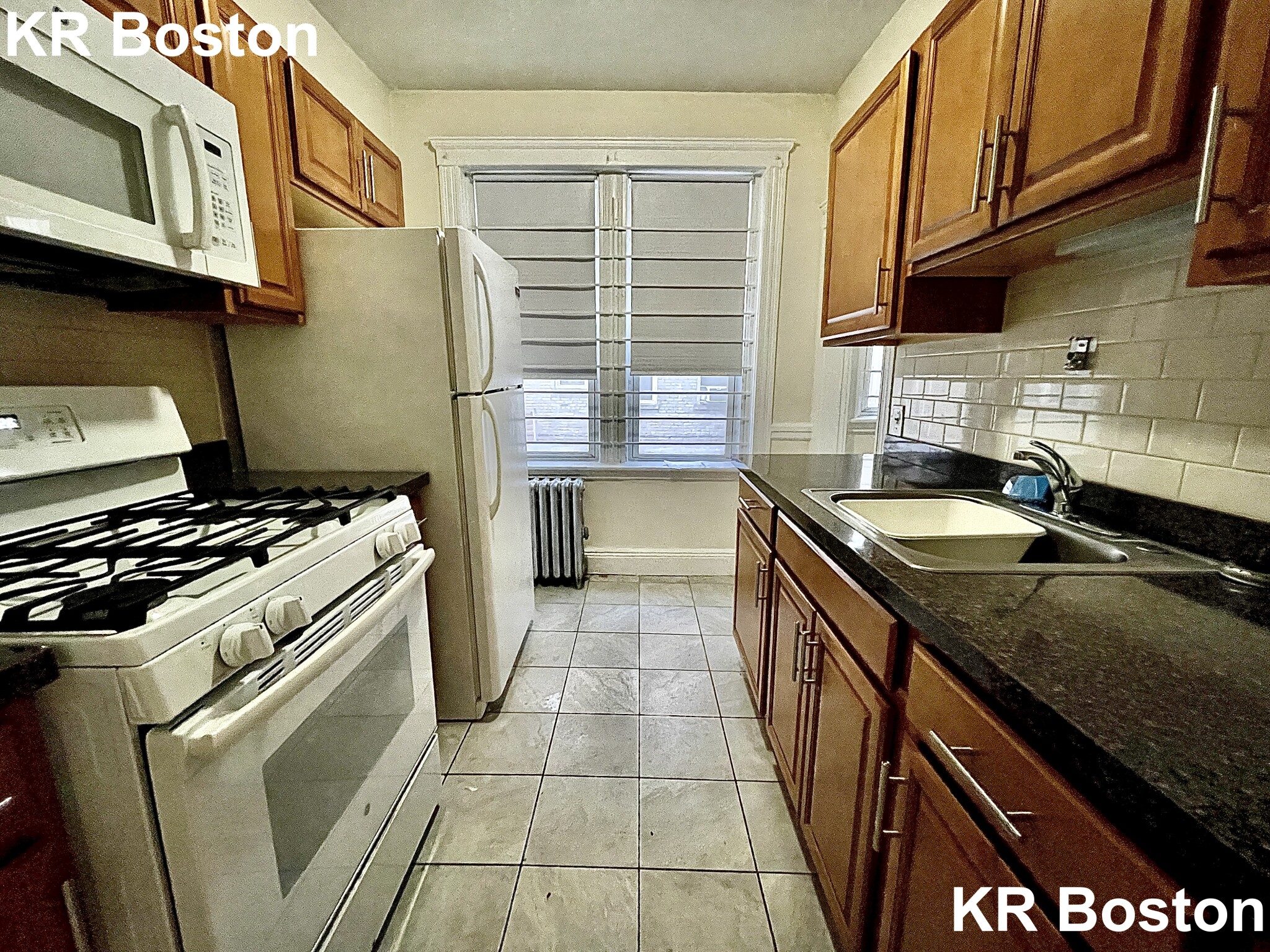 135 Washington St, Brighton