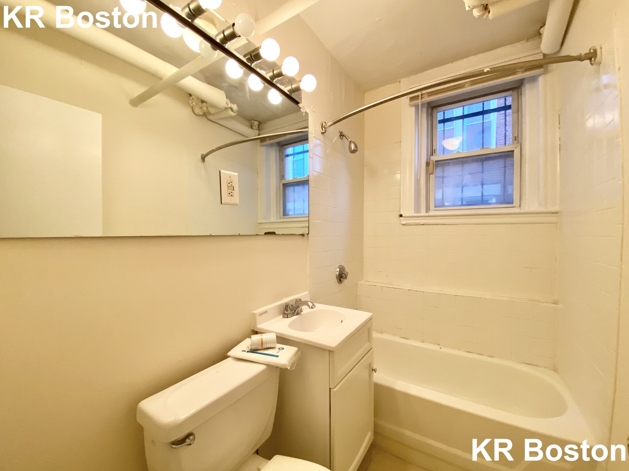 5 Barrows St, Allston