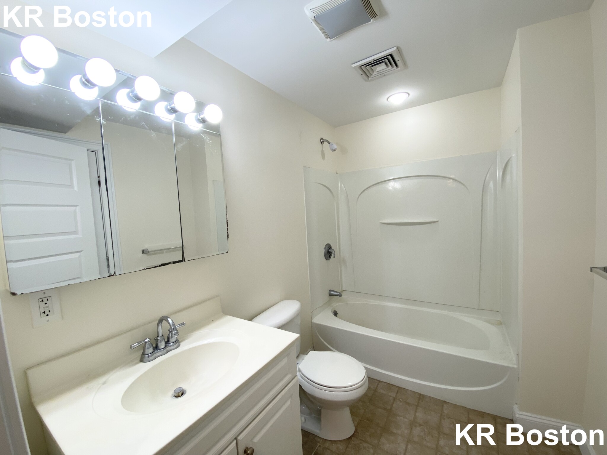 55 Ashford St, Allston