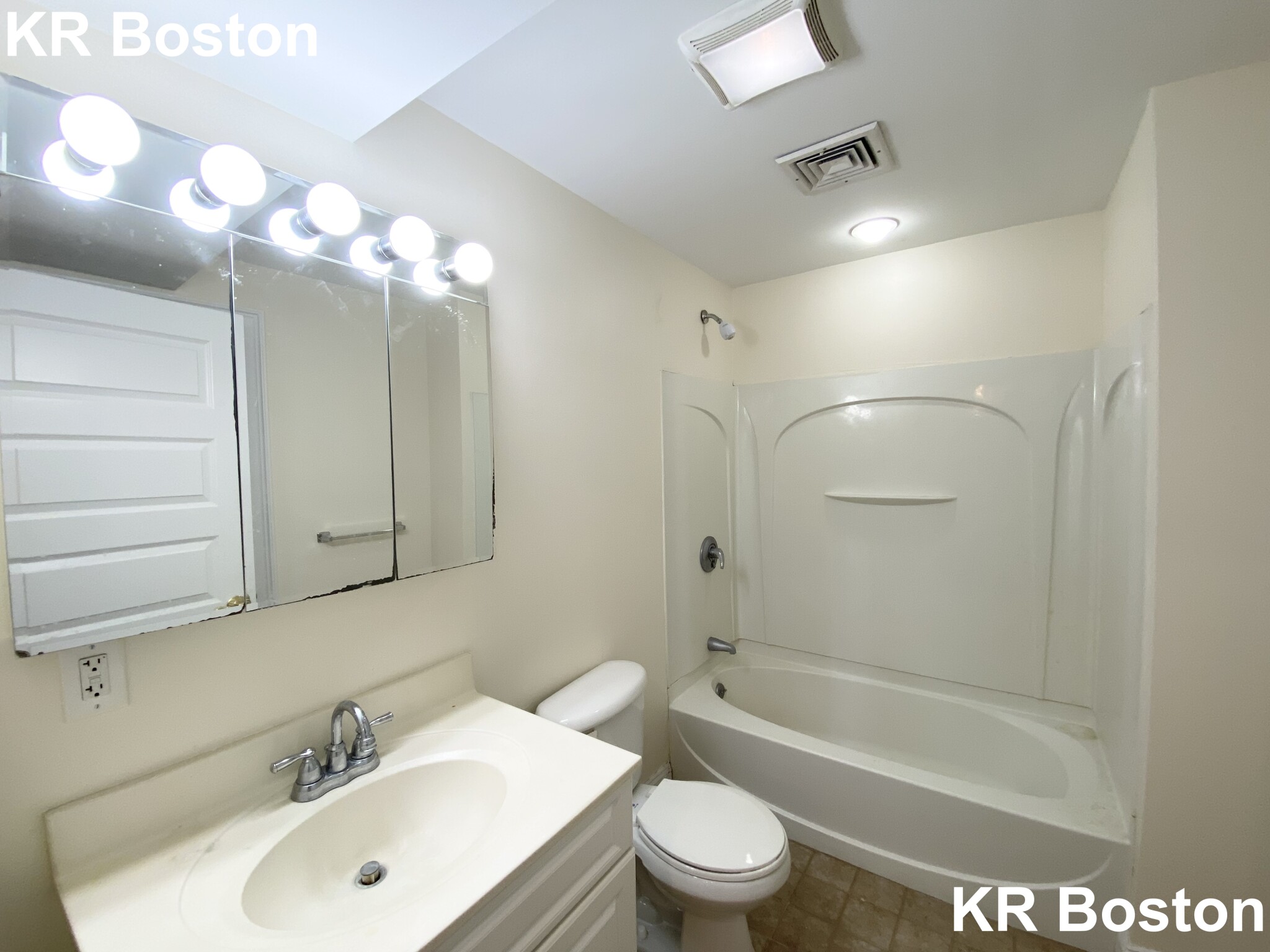55 Ashford St, Allston