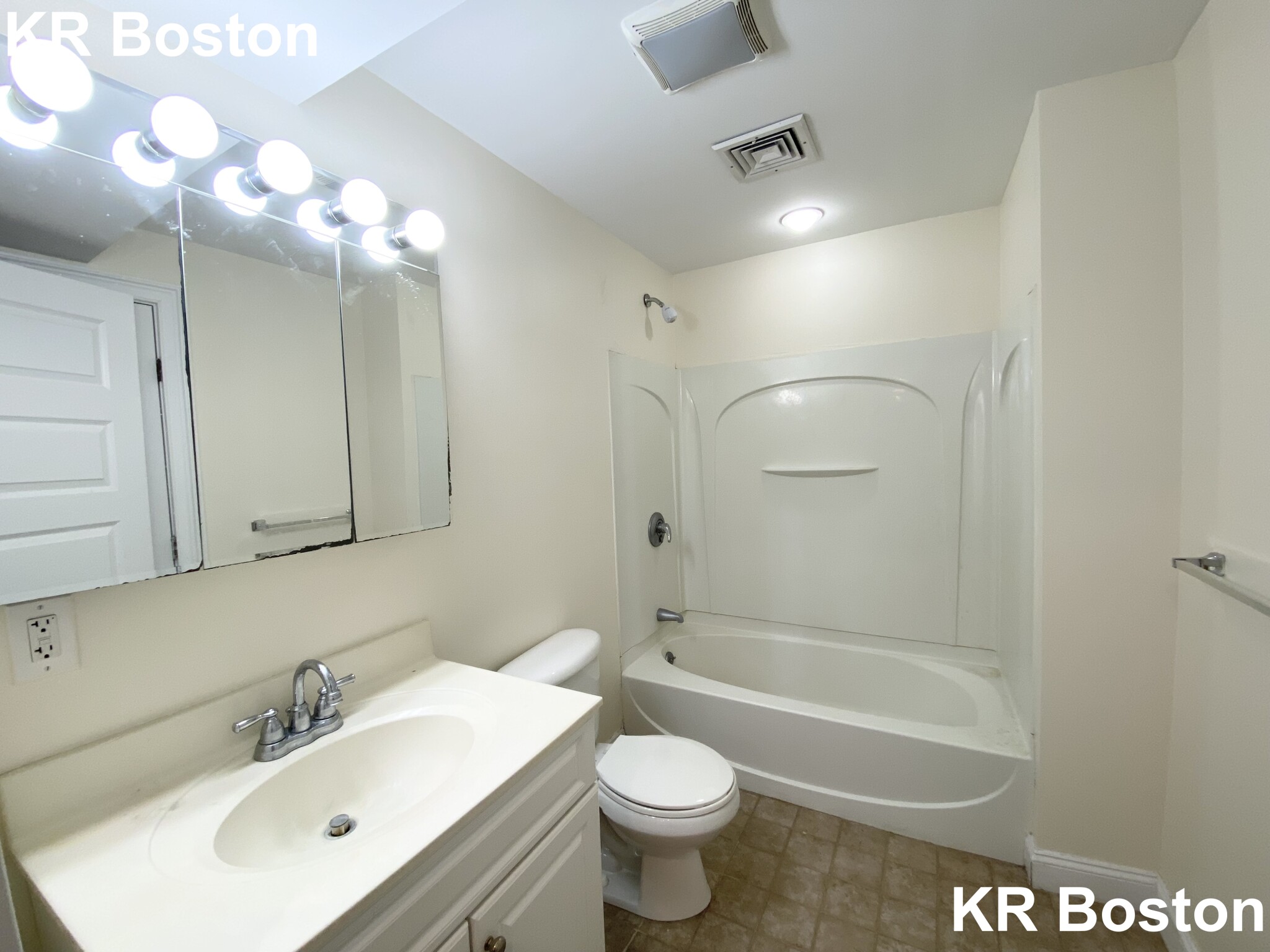 55 Ashford St, Allston