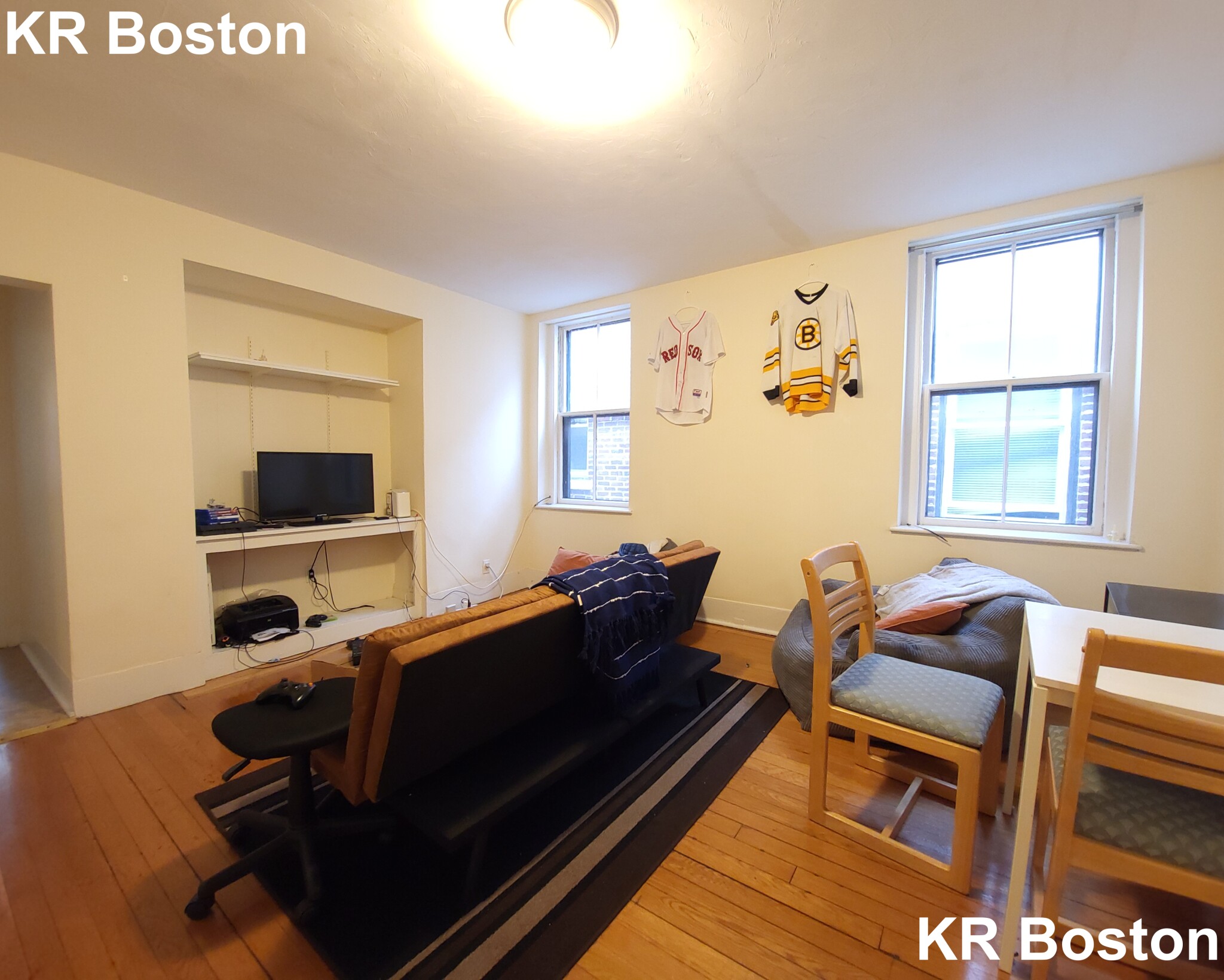 19 Aberdeen St, Fenway