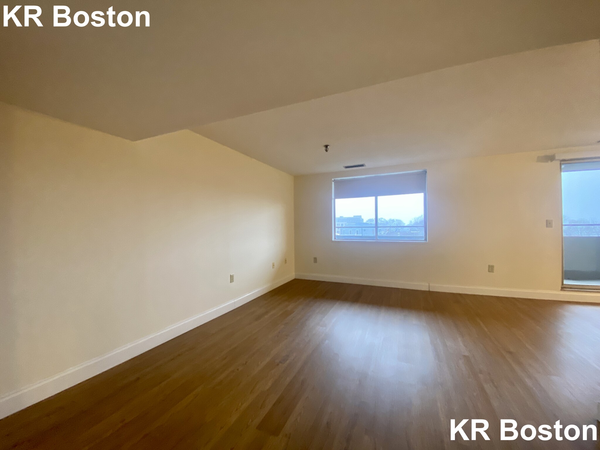 1079 Commonwealth Ave, Allston