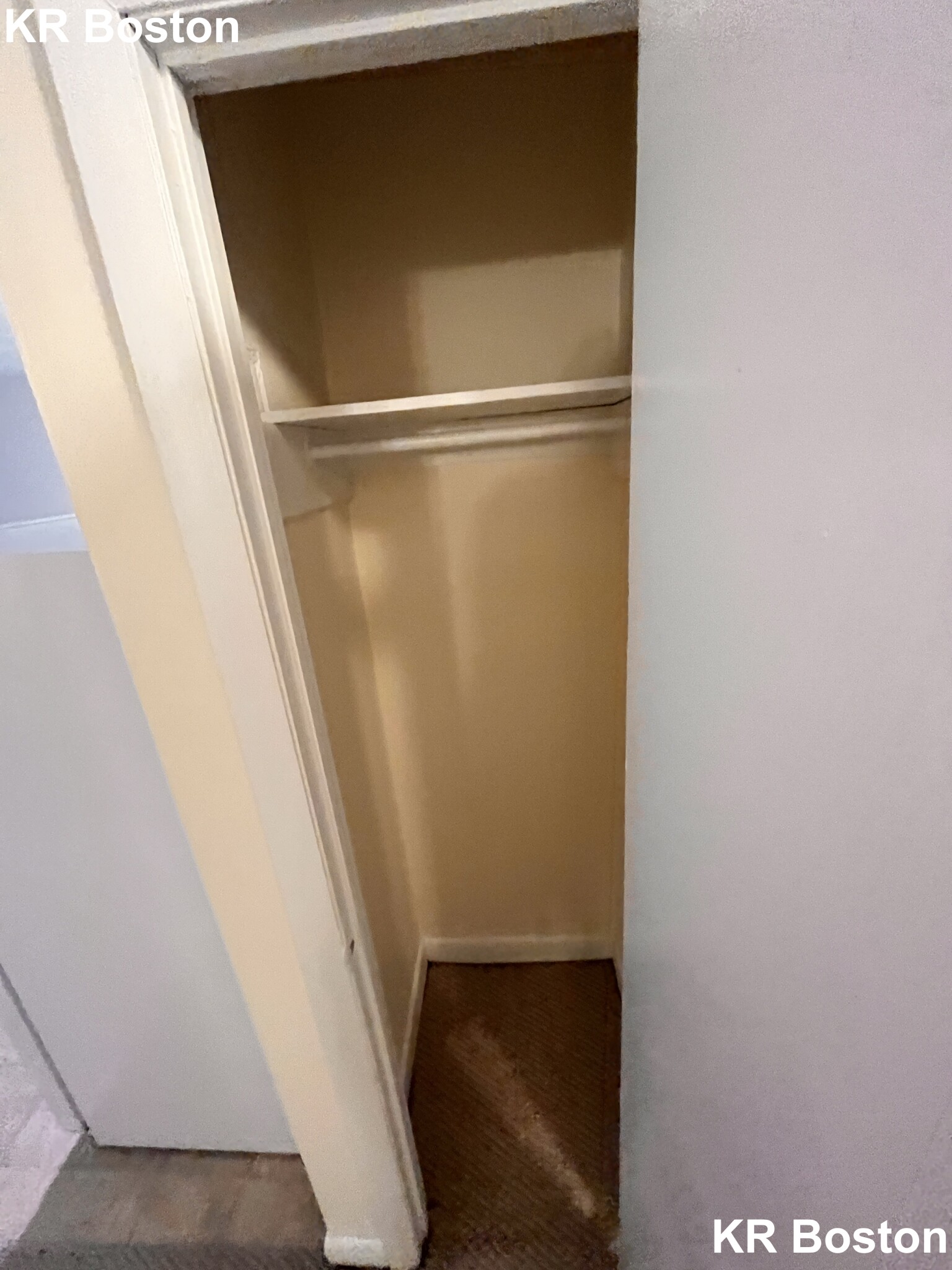 84 Gardner St, Allston