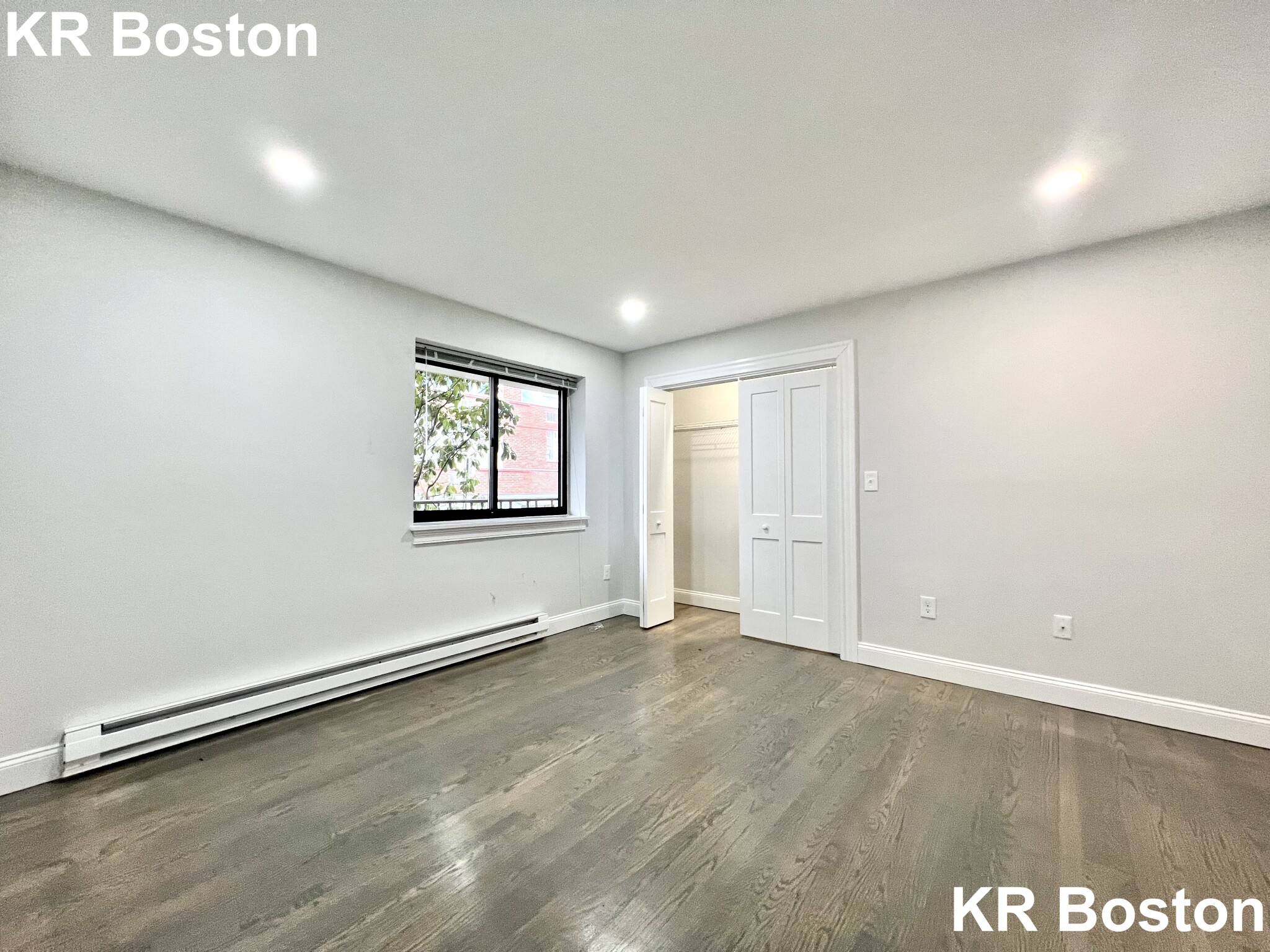 320 Hammond Pond Pkwy, Chestnut Hill