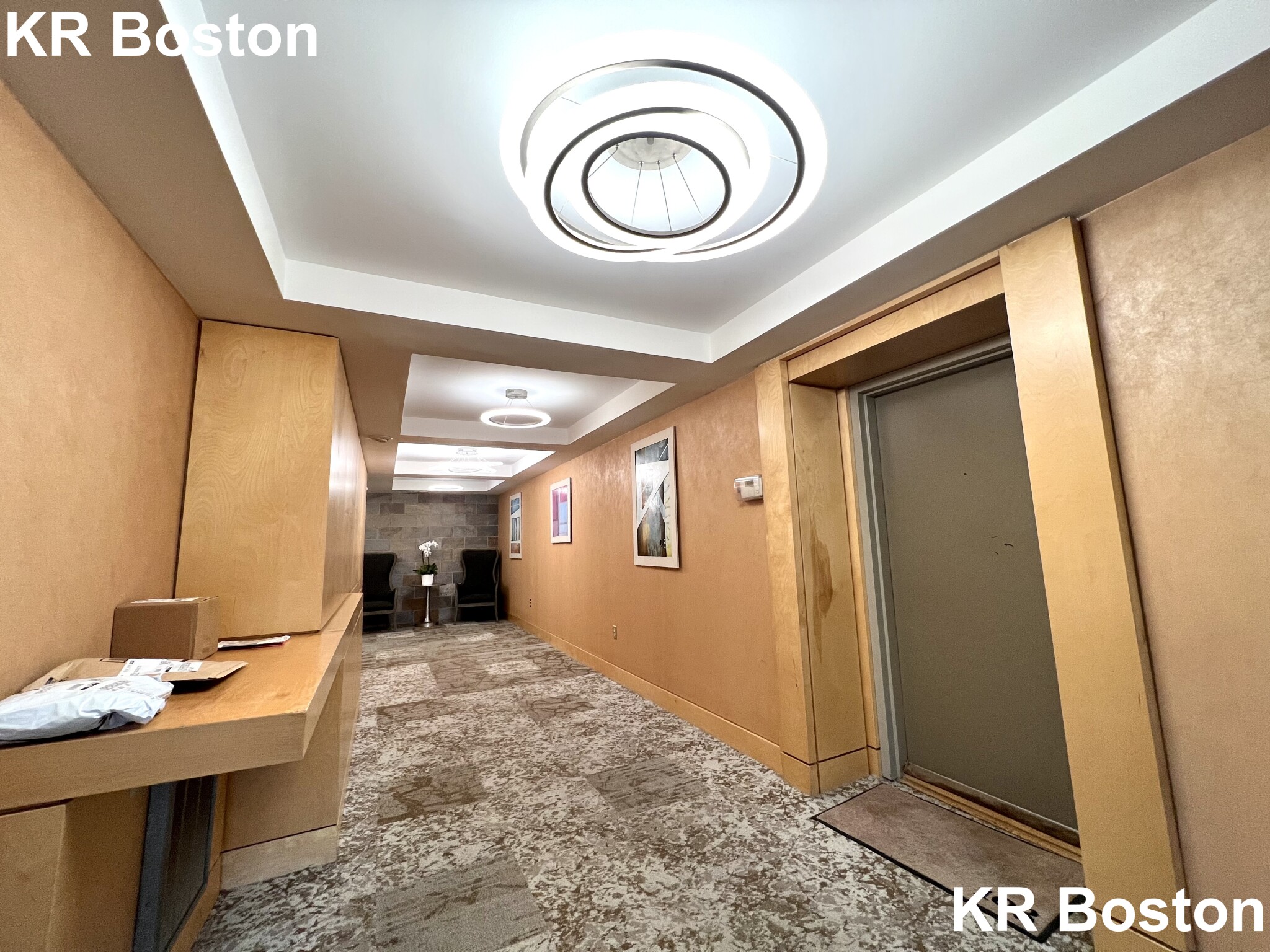 320 Hammond Pond Pkwy, Chestnut Hill