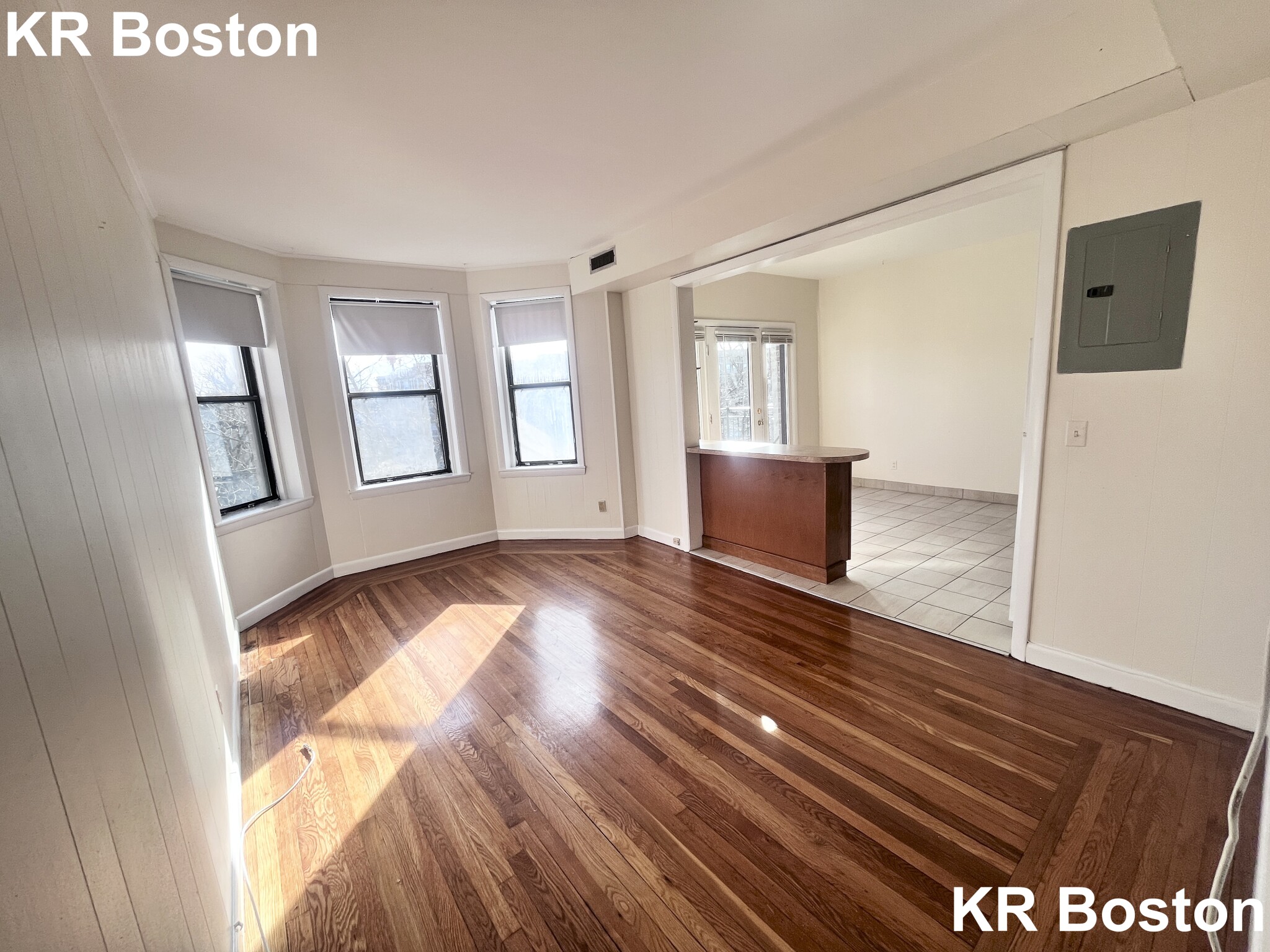 1135 Commonwealth Ave, Allston