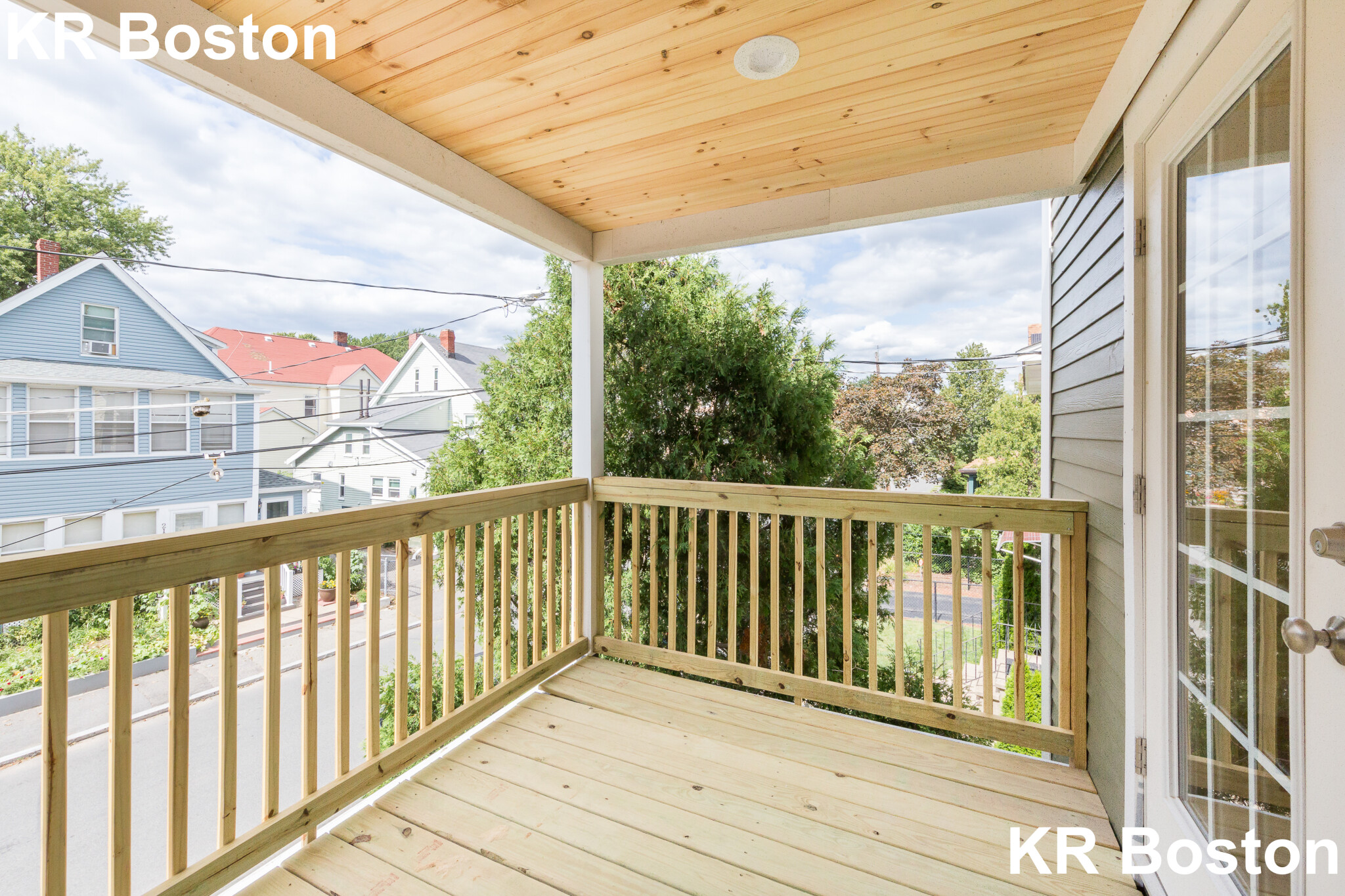 217 Arlington St, Medford