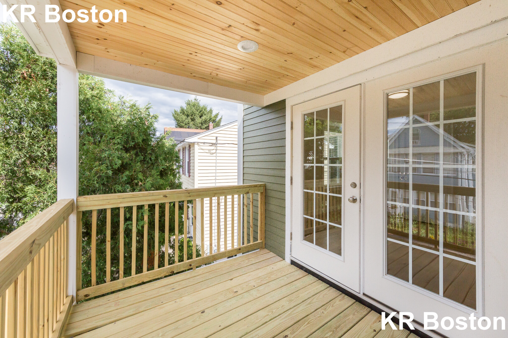 217 Arlington St, Medford