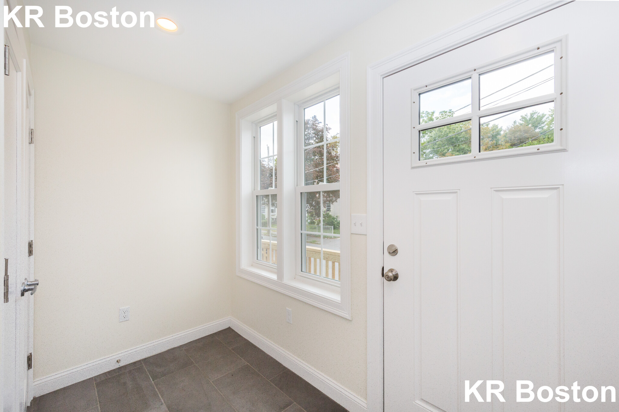 217 Arlington St, Medford