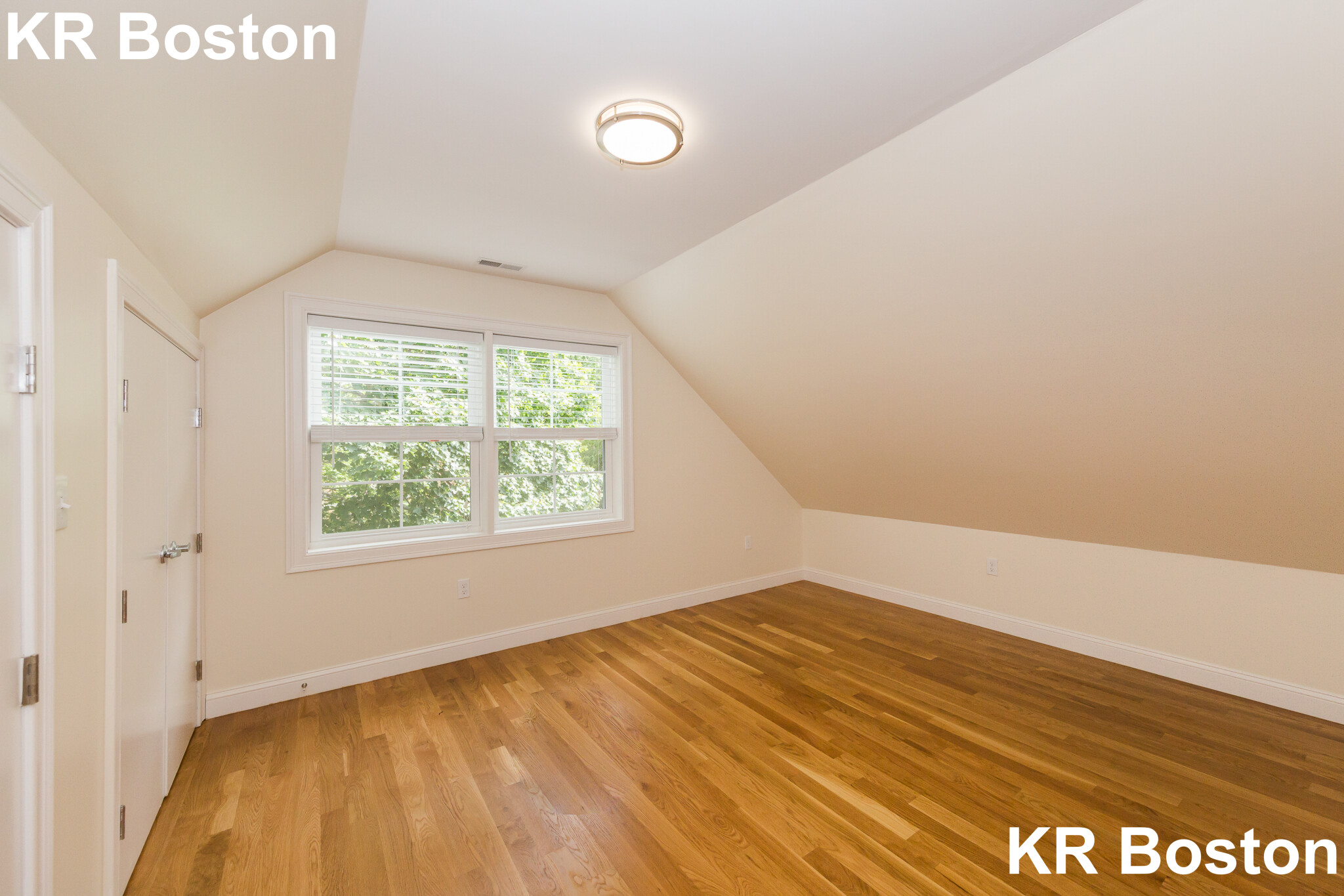 217 Arlington St, Medford