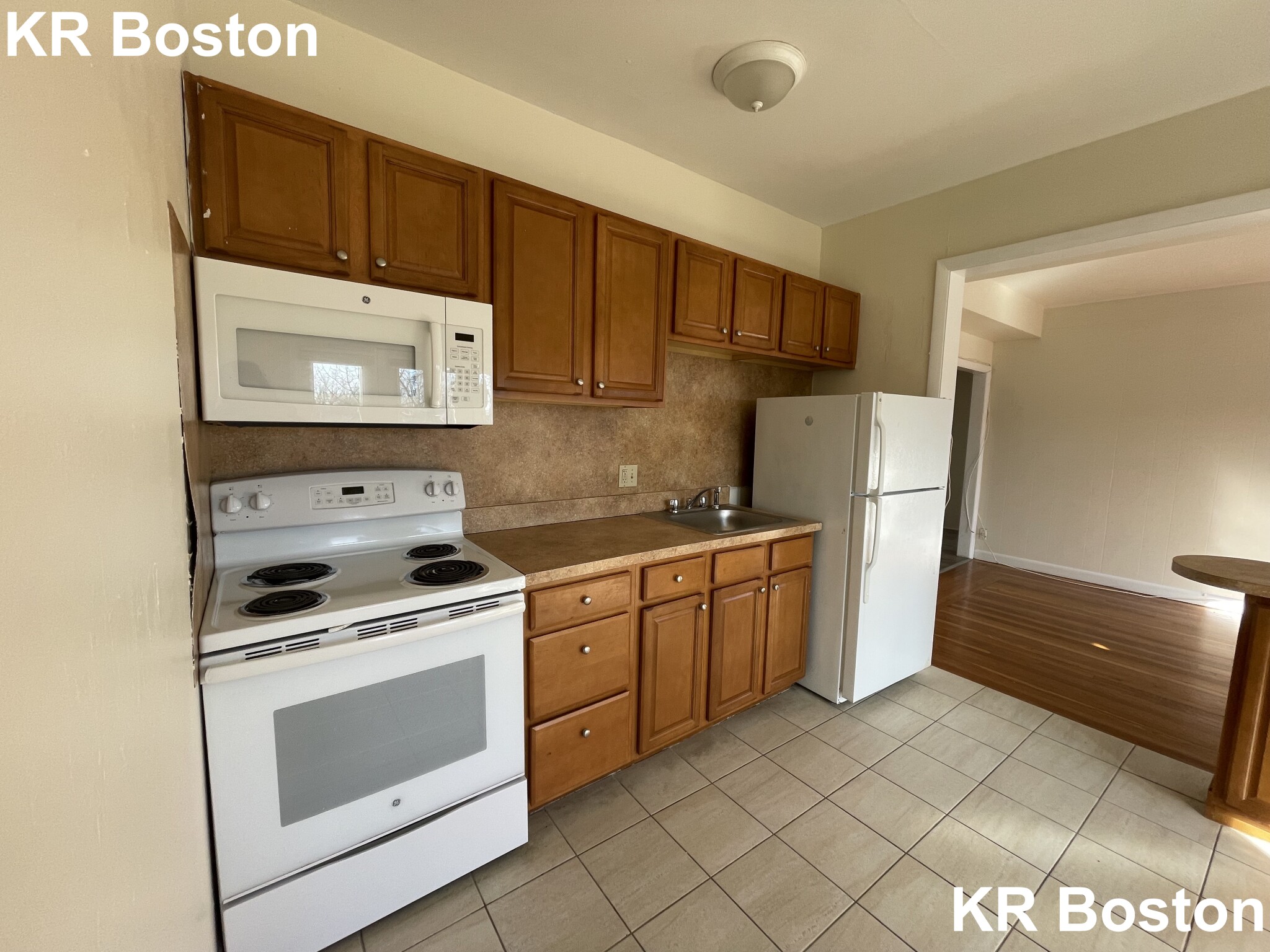 1135 Commonwealth Ave, Allston