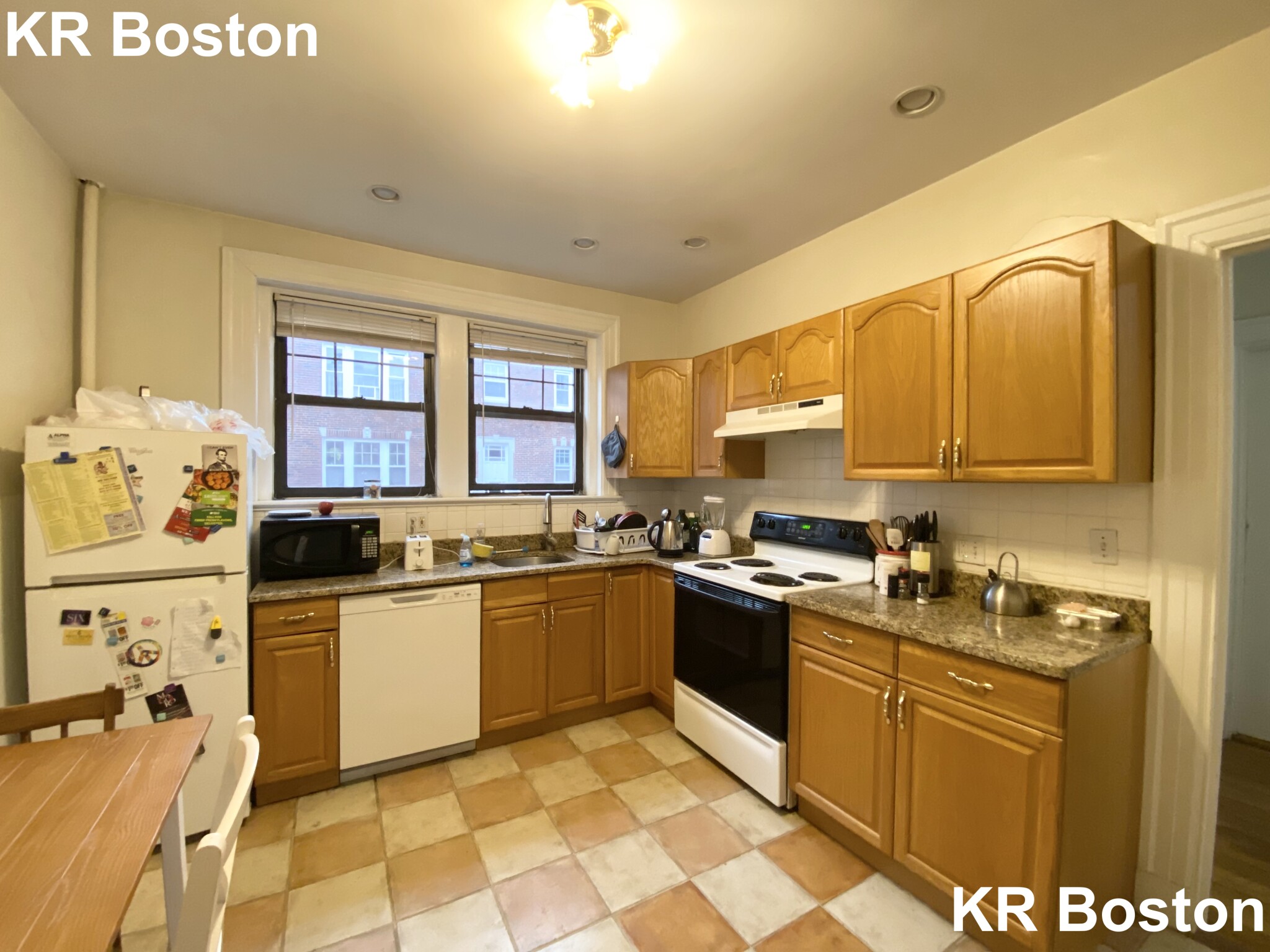 48 Babcock St, Coolidge Corner