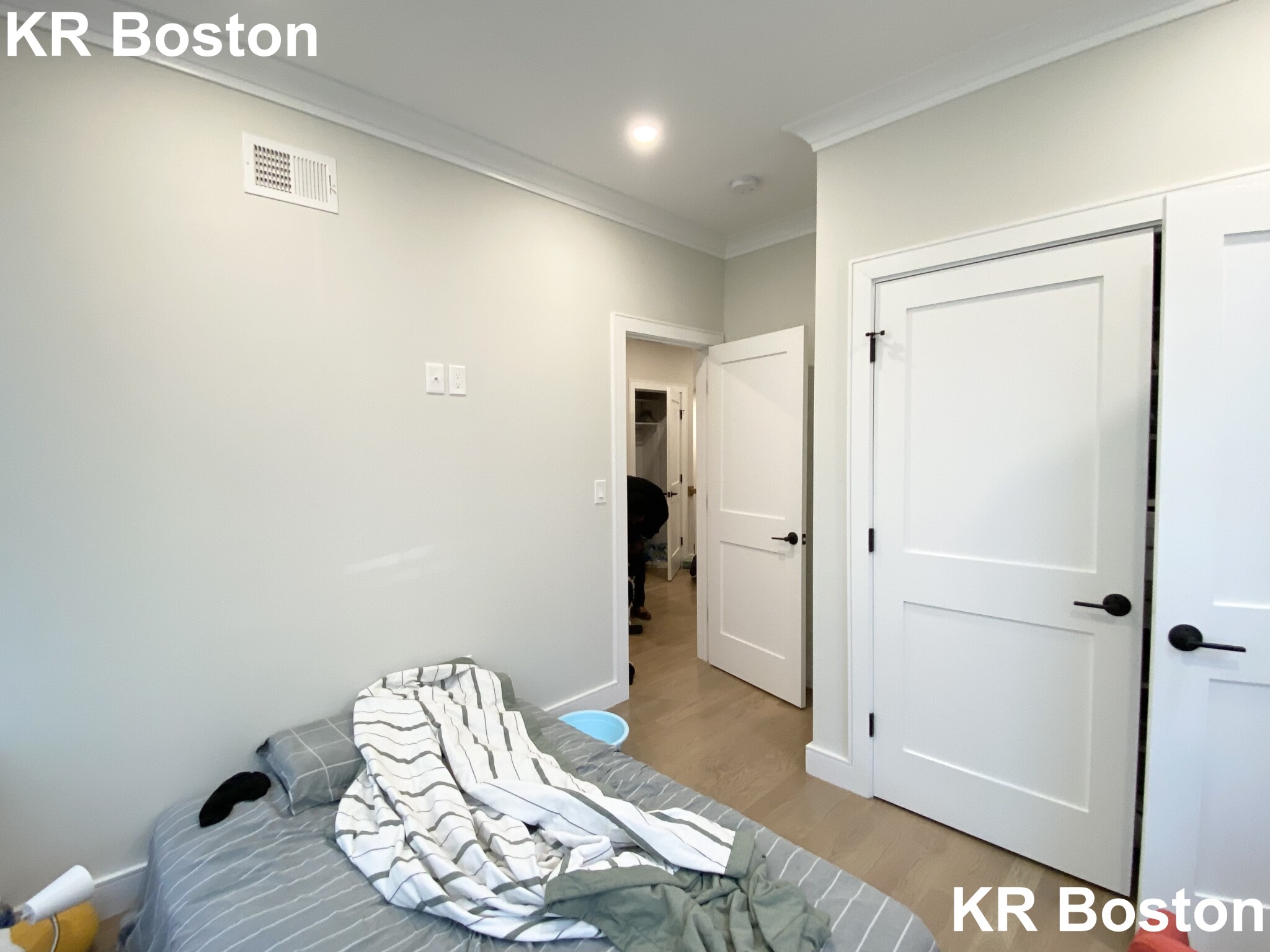 12 Reedsdale St, Allston