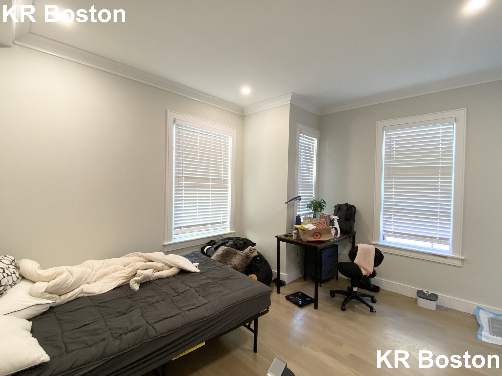 12 Reedsdale St, Allston