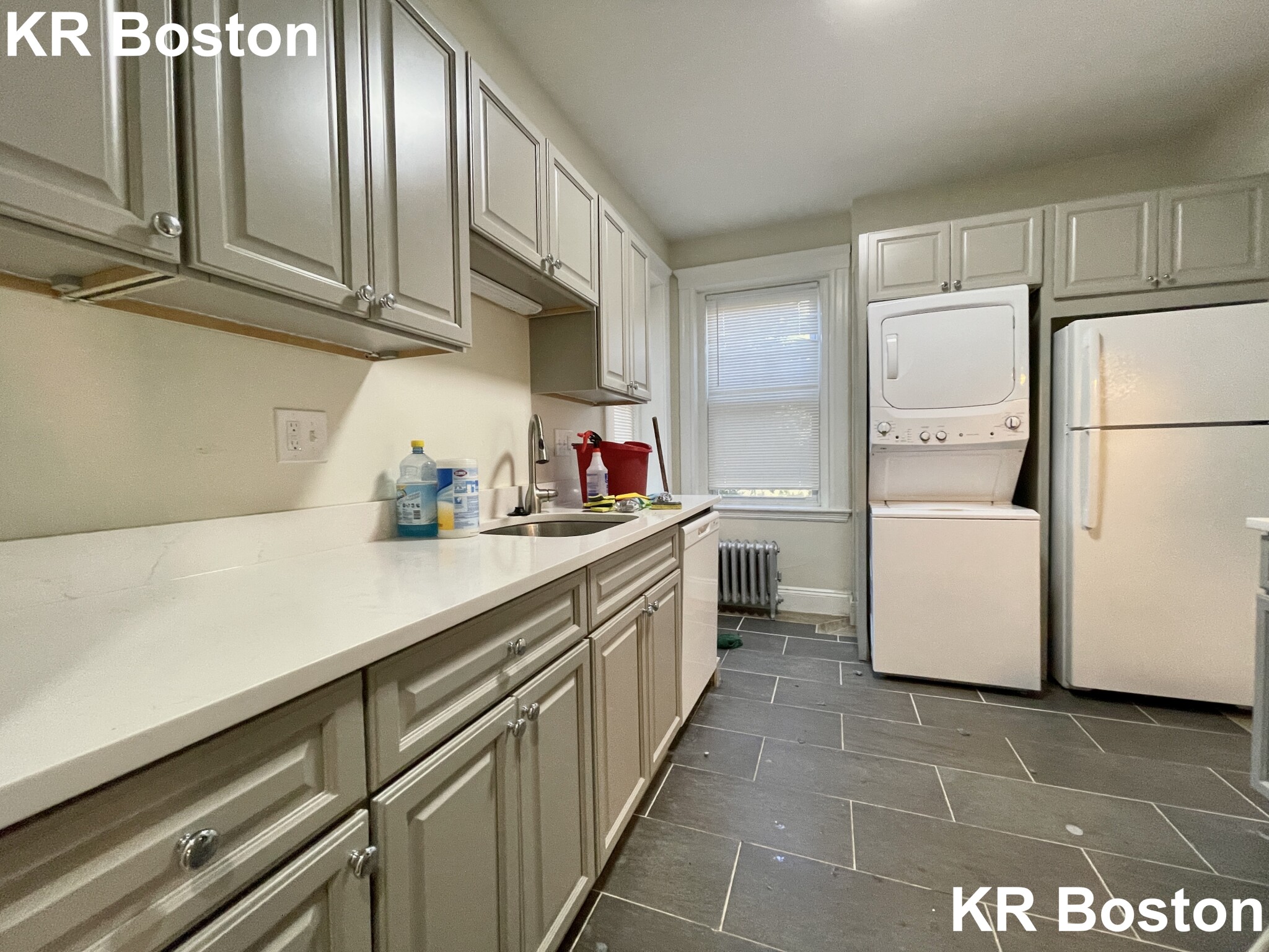 726 Washington St, Washington Square