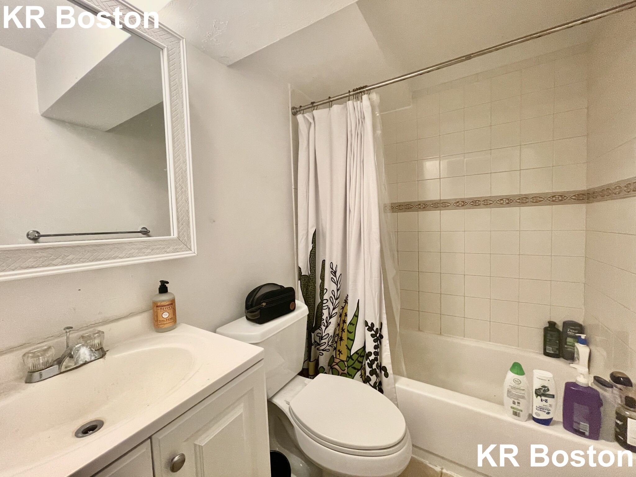 1122 Commonwealth Ave, Allston