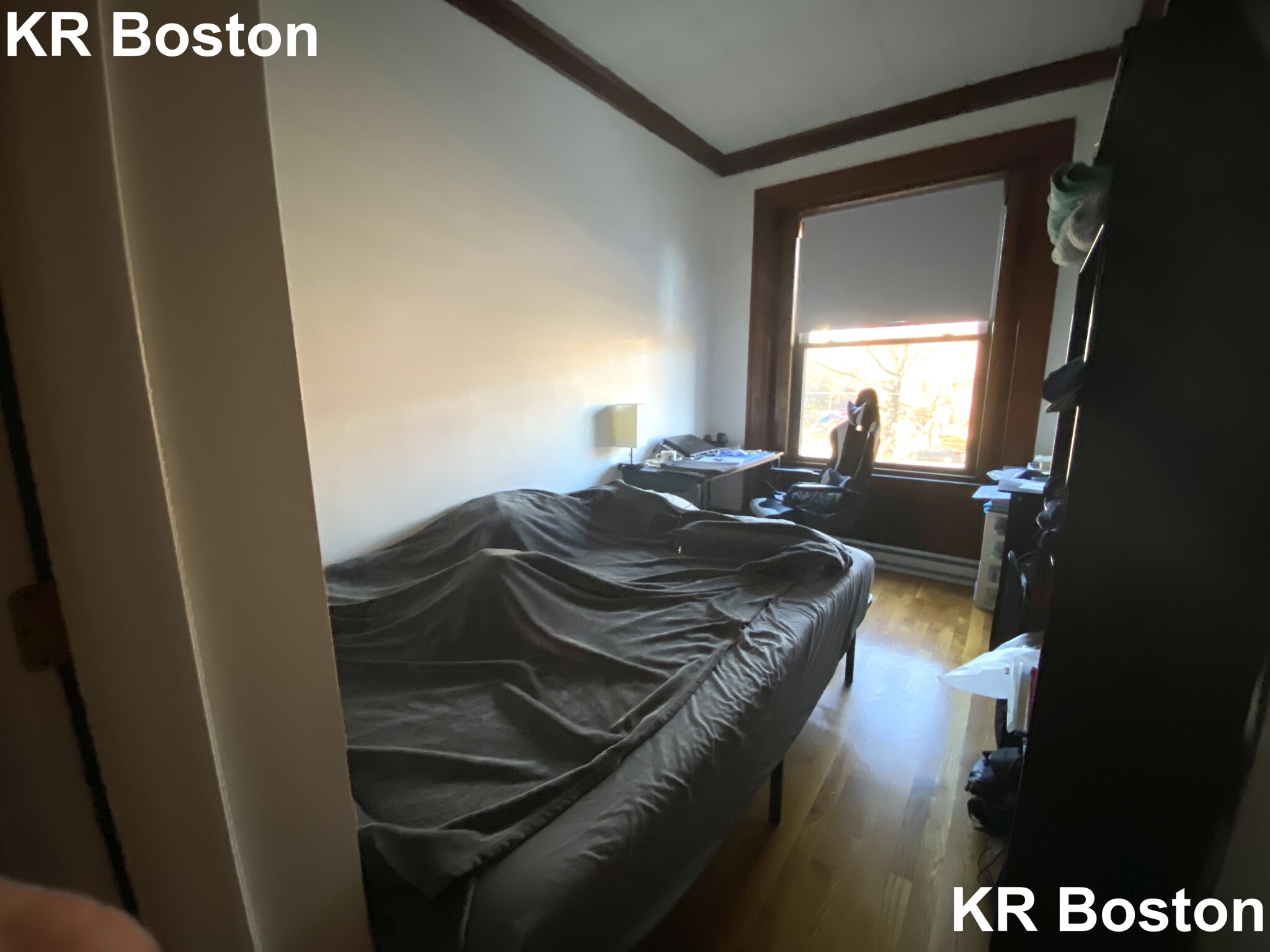 1061 Beacon St, Brookline Village