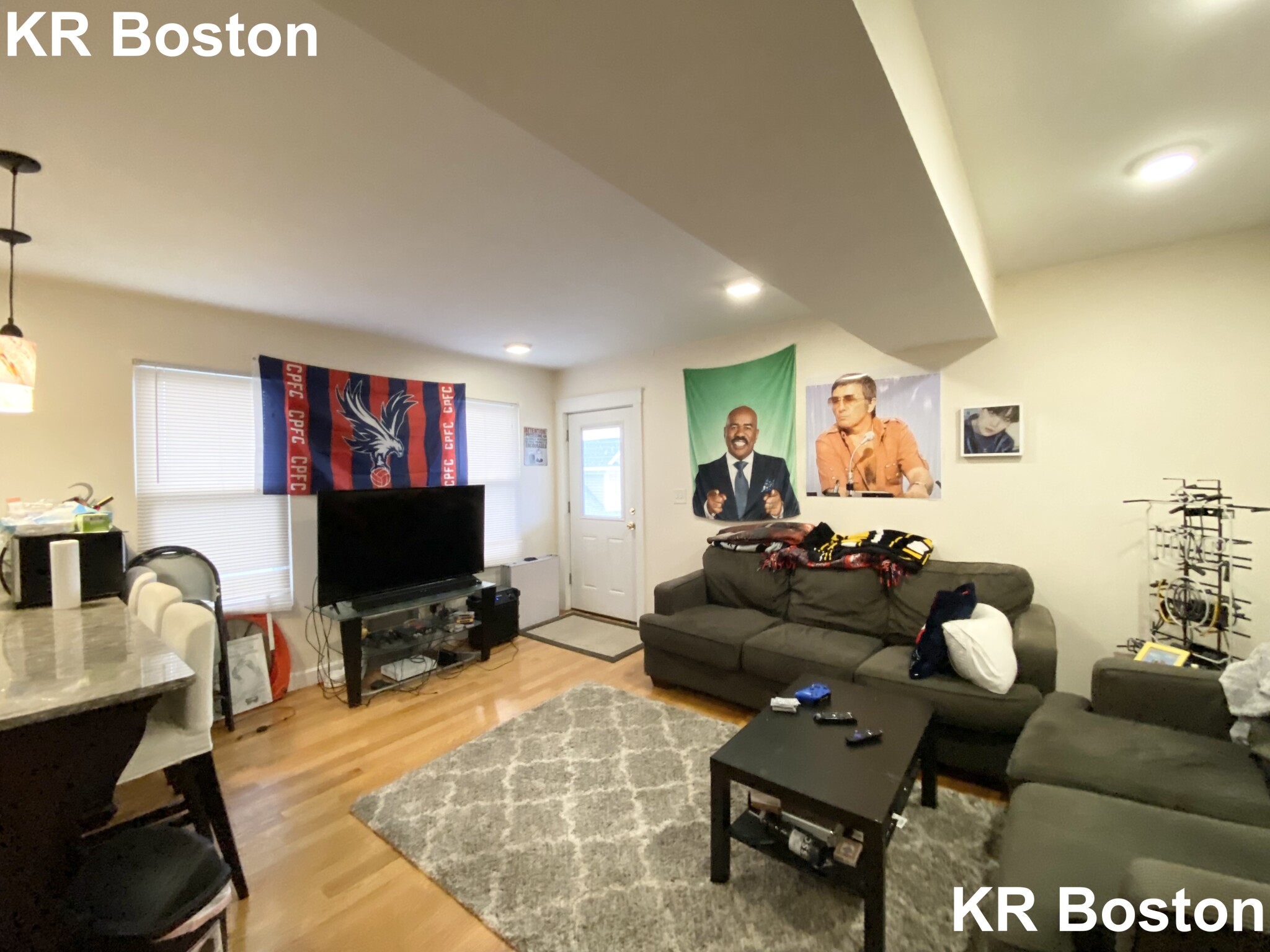 21 Weitz St, Allston