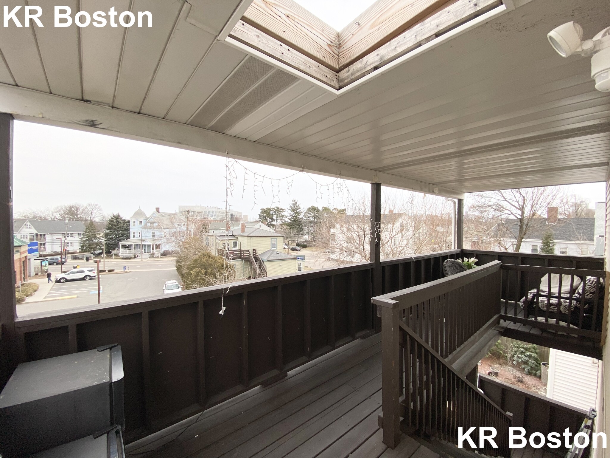 21 Weitz St, Allston